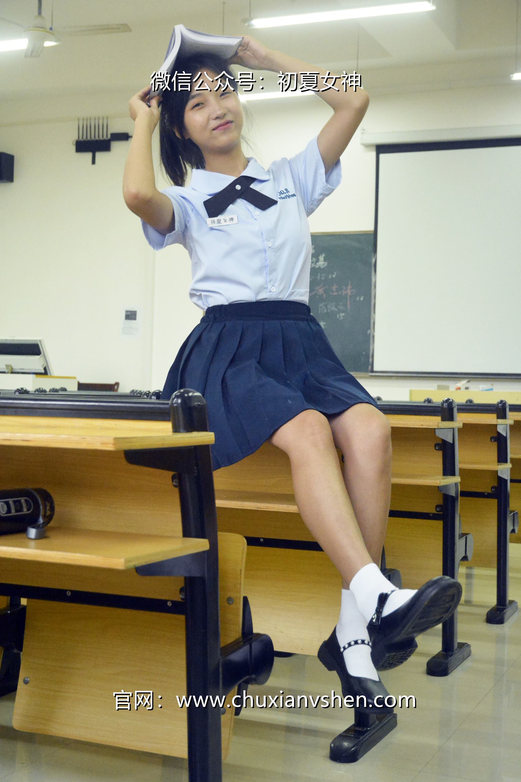 图片[40]-初夏女神 NO.099 点点 异国校服[155P] – 速更版-美库