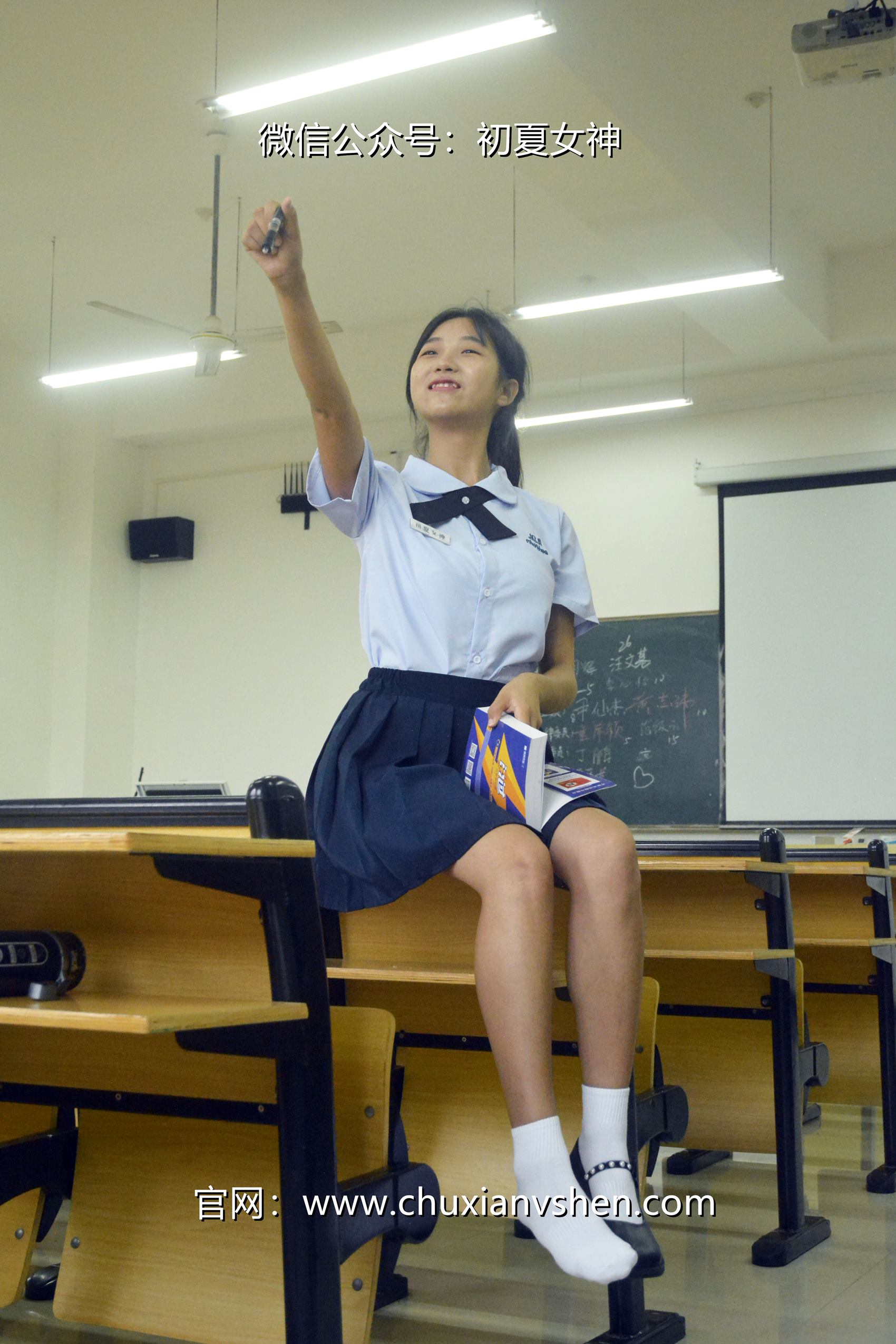 图片[43]-初夏女神 NO.099 点点 异国校服[155P] – 速更版-美库