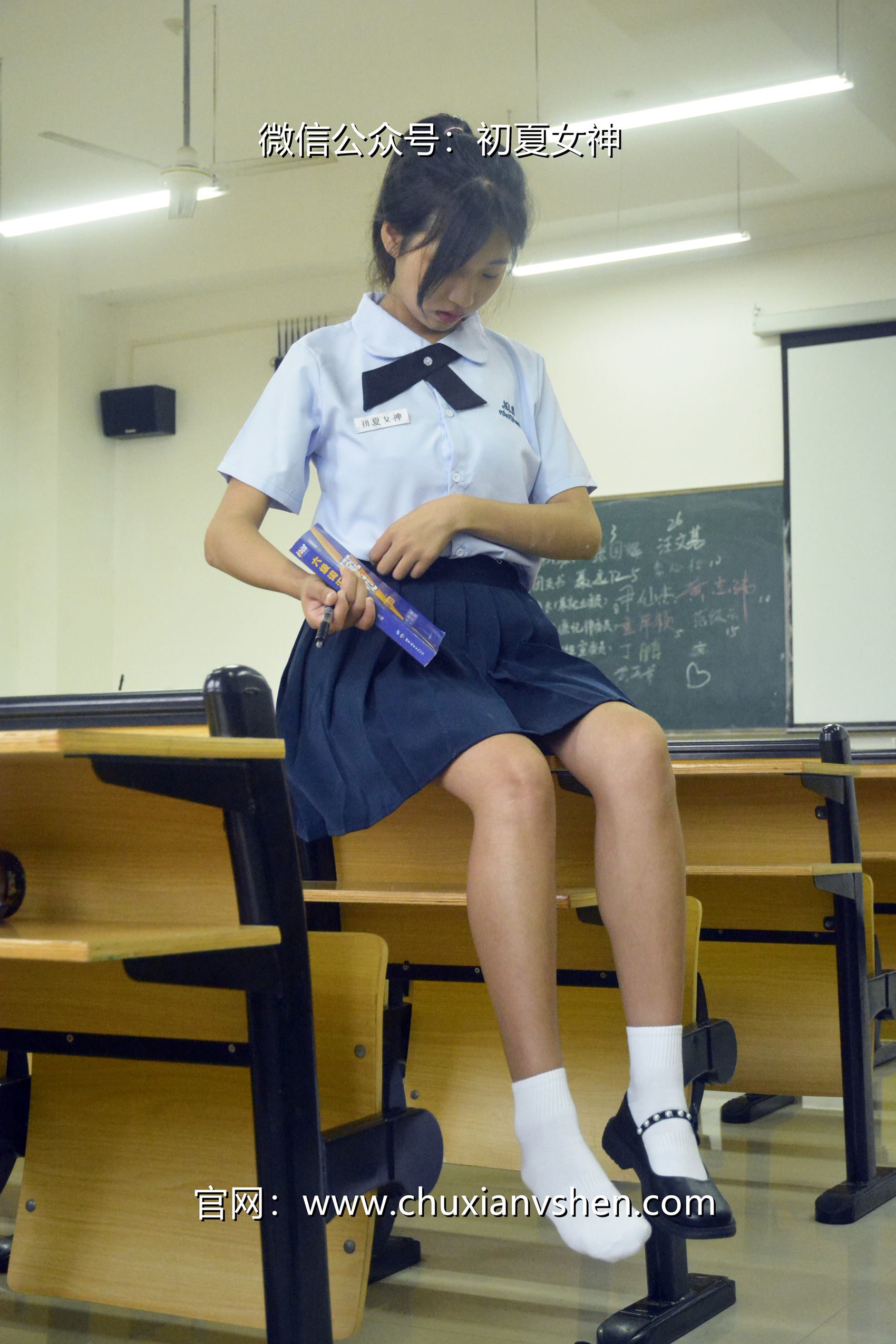 图片[46]-初夏女神 NO.099 点点 异国校服[155P] – 速更版-美库