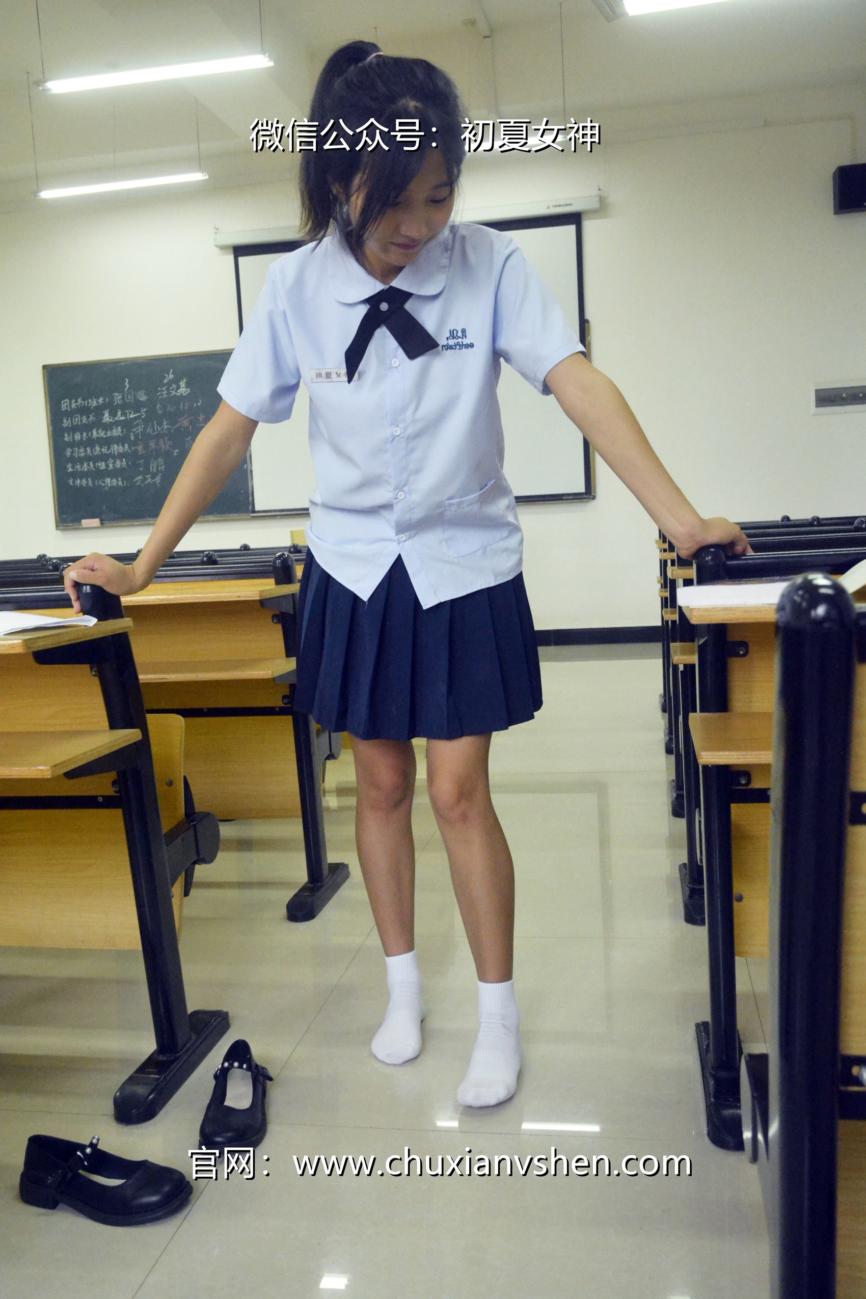 图片[65]-初夏女神 NO.099 点点 异国校服[155P] – 速更版-美库