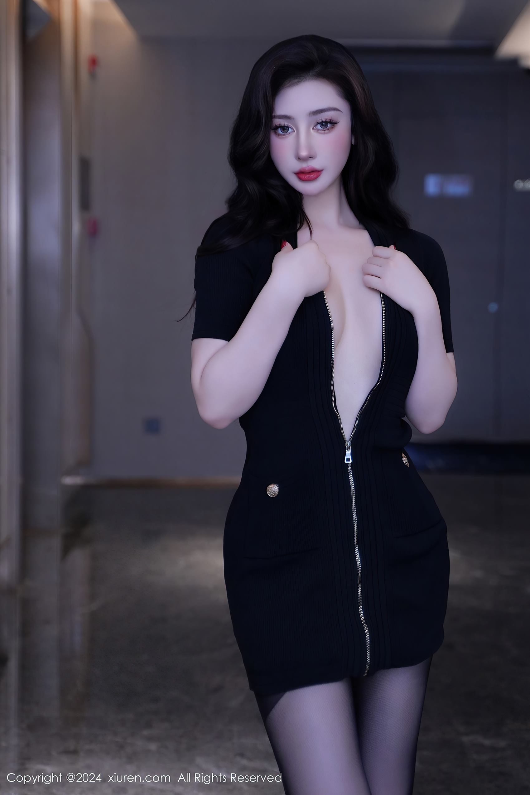 图片[20]-[Xiuren秀人网]2024.03.04 NO.8170 蕾蕾醒了没 穿没穿 …[21+1P] – 速更版-美库