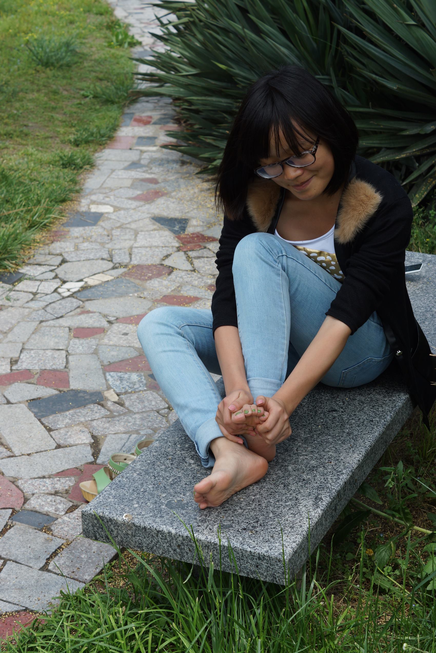 图片[17]-自由摄影 No.089 石凳上按摩玉足 [55P] – 速更版-美库