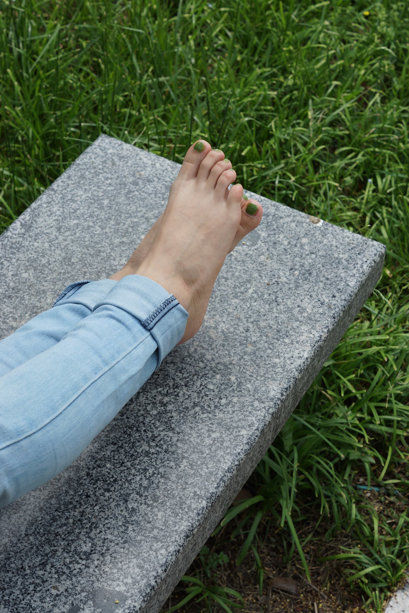 图片[30]-自由摄影 No.089 石凳上按摩玉足 [55P] – 速更版-美库