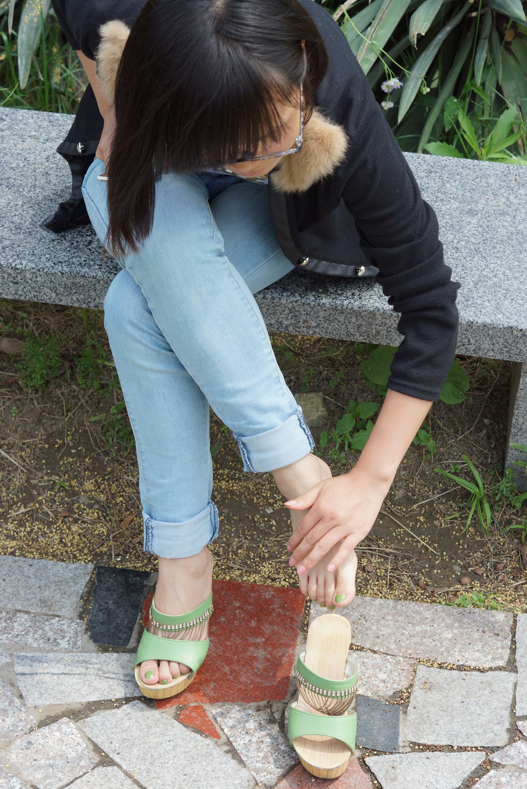 图片[48]-自由摄影 No.089 石凳上按摩玉足 [55P] – 速更版-美库