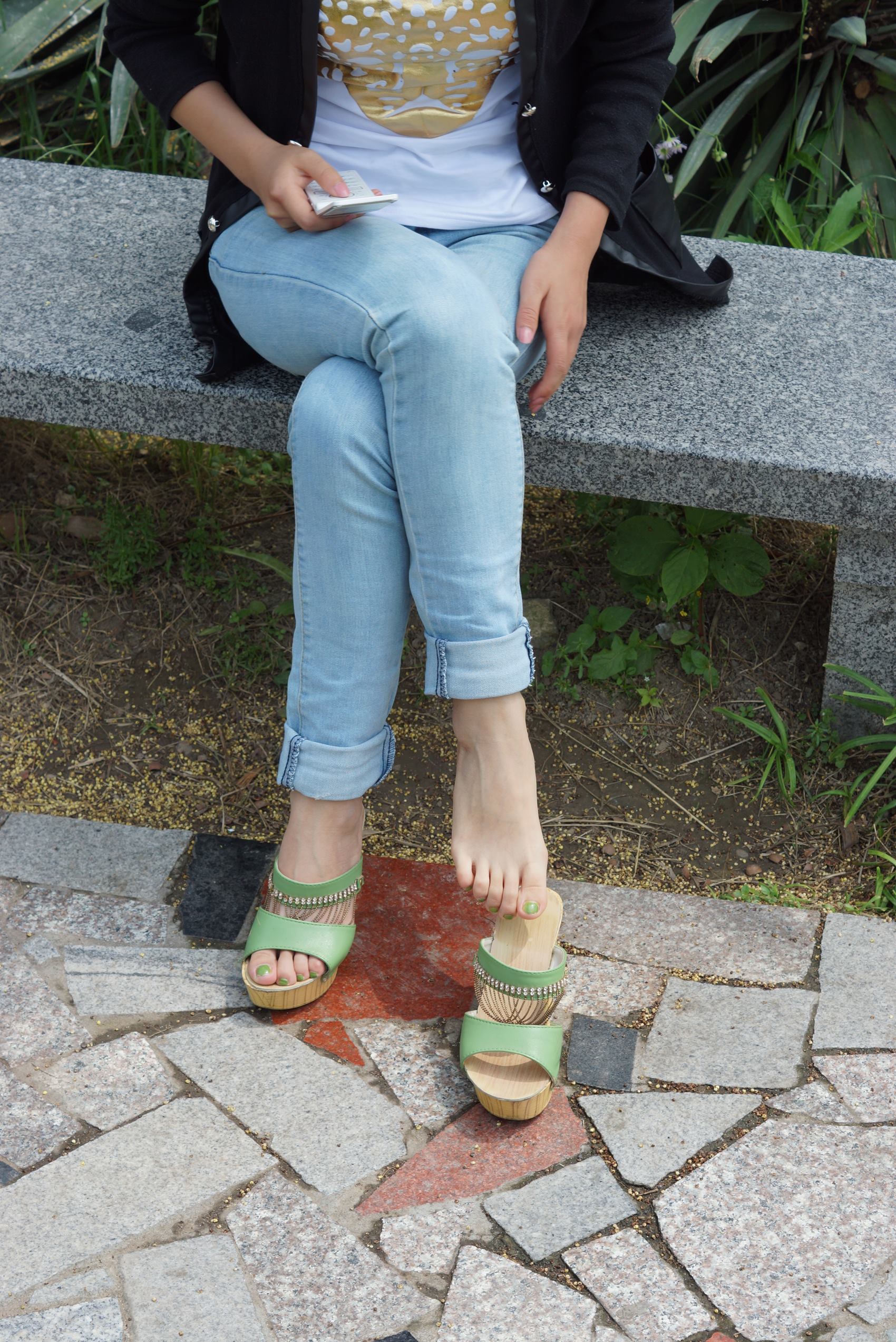 图片[51]-自由摄影 No.089 石凳上按摩玉足 [55P] – 速更版-美库