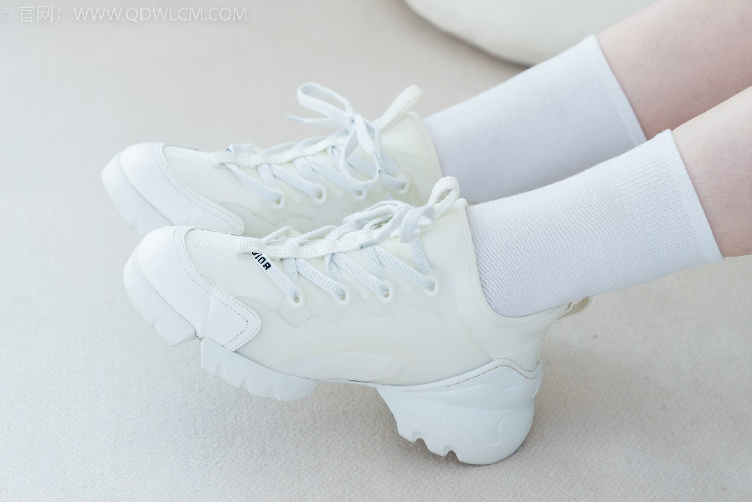 图片[23]-物恋传媒 NO.1875 小酒-微笑天使[150P] – 速更版-美库