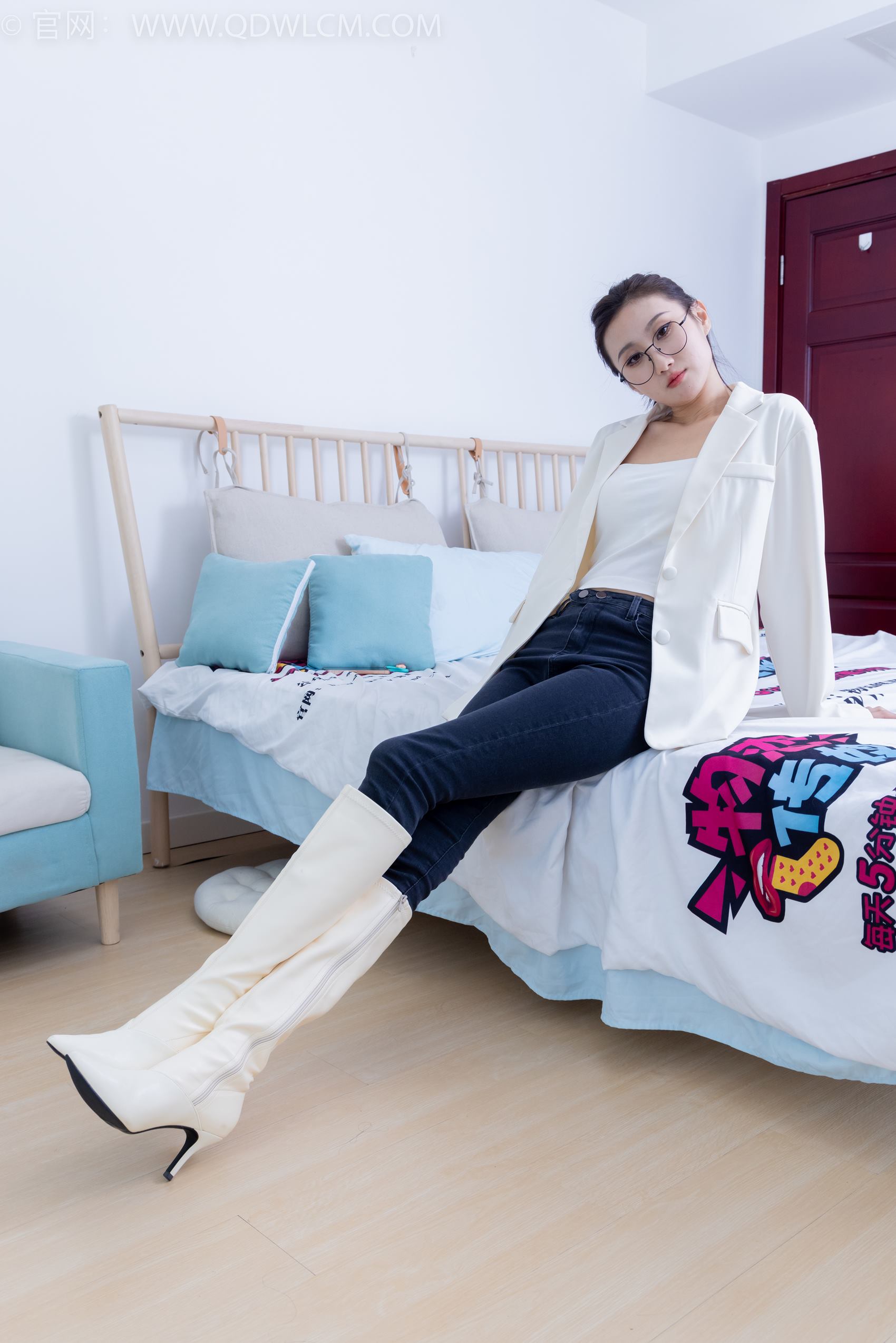 图片[60]-物恋传媒 NO.1876 雏菊-春色满园[170P] – 速更版-美库