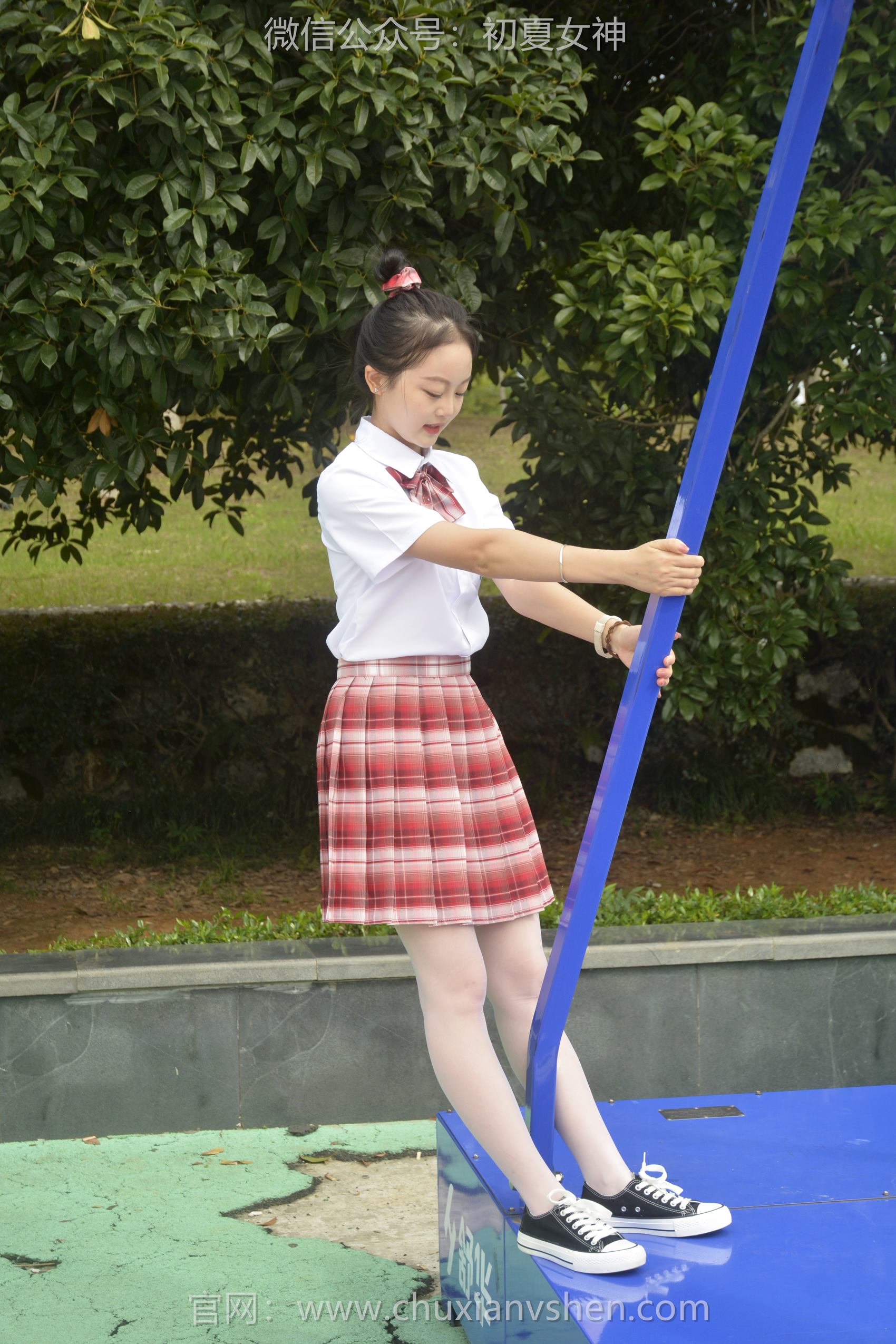 图片[24]-初夏女神 NO.101 双双 大红JK套[130P] – 速更版-美库