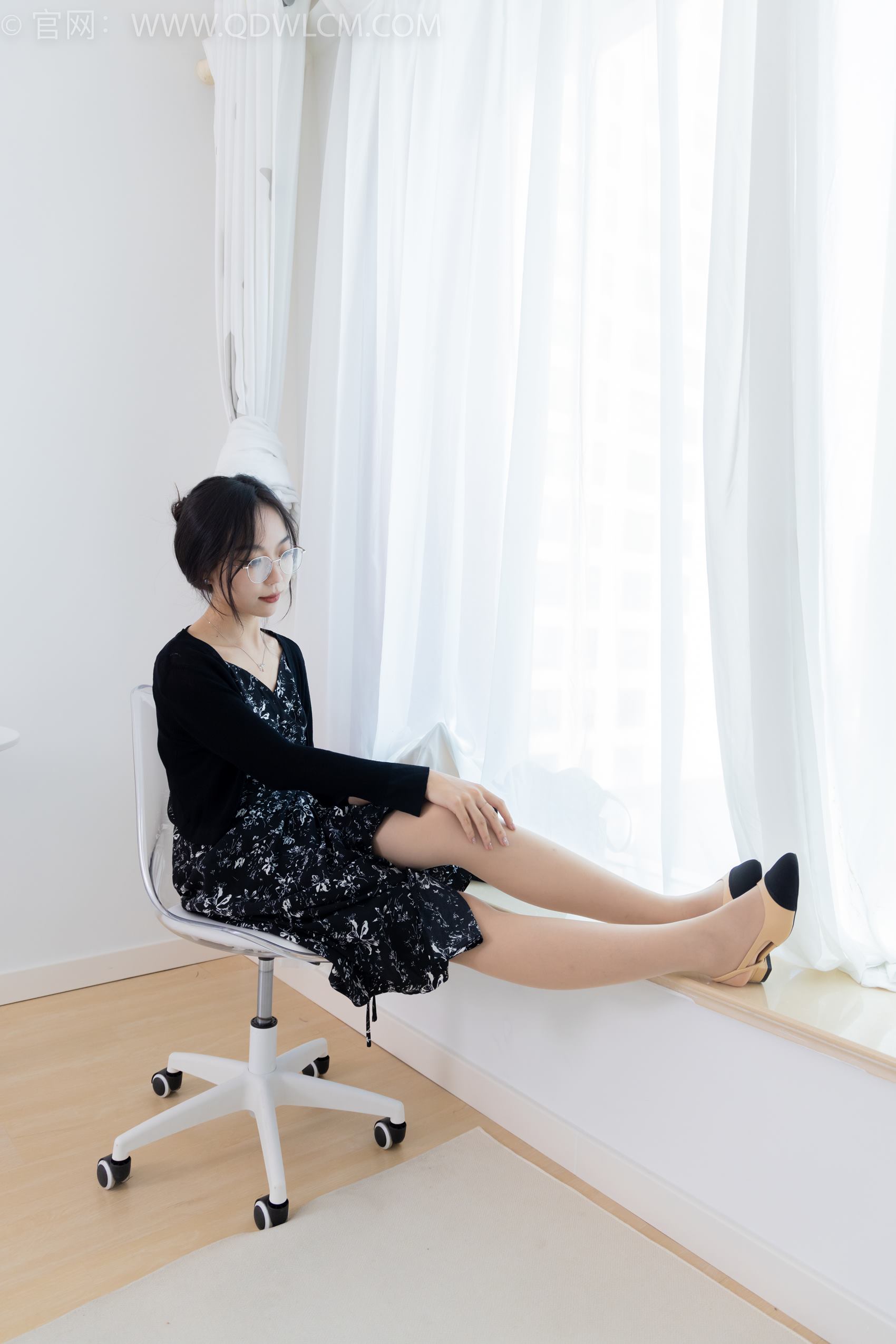 图片[35]-物恋传媒 NO.1878 纱纱-明月如霜[150P] – 速更版-美库