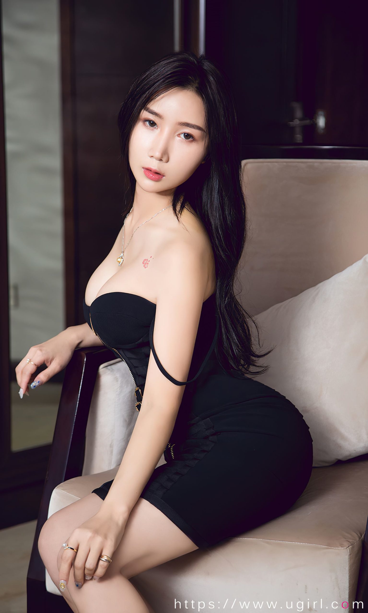 图片[35]-[爱尤物]2024 NO.2784 成熟时间线 李莉莉[35P] – 速更版-美库