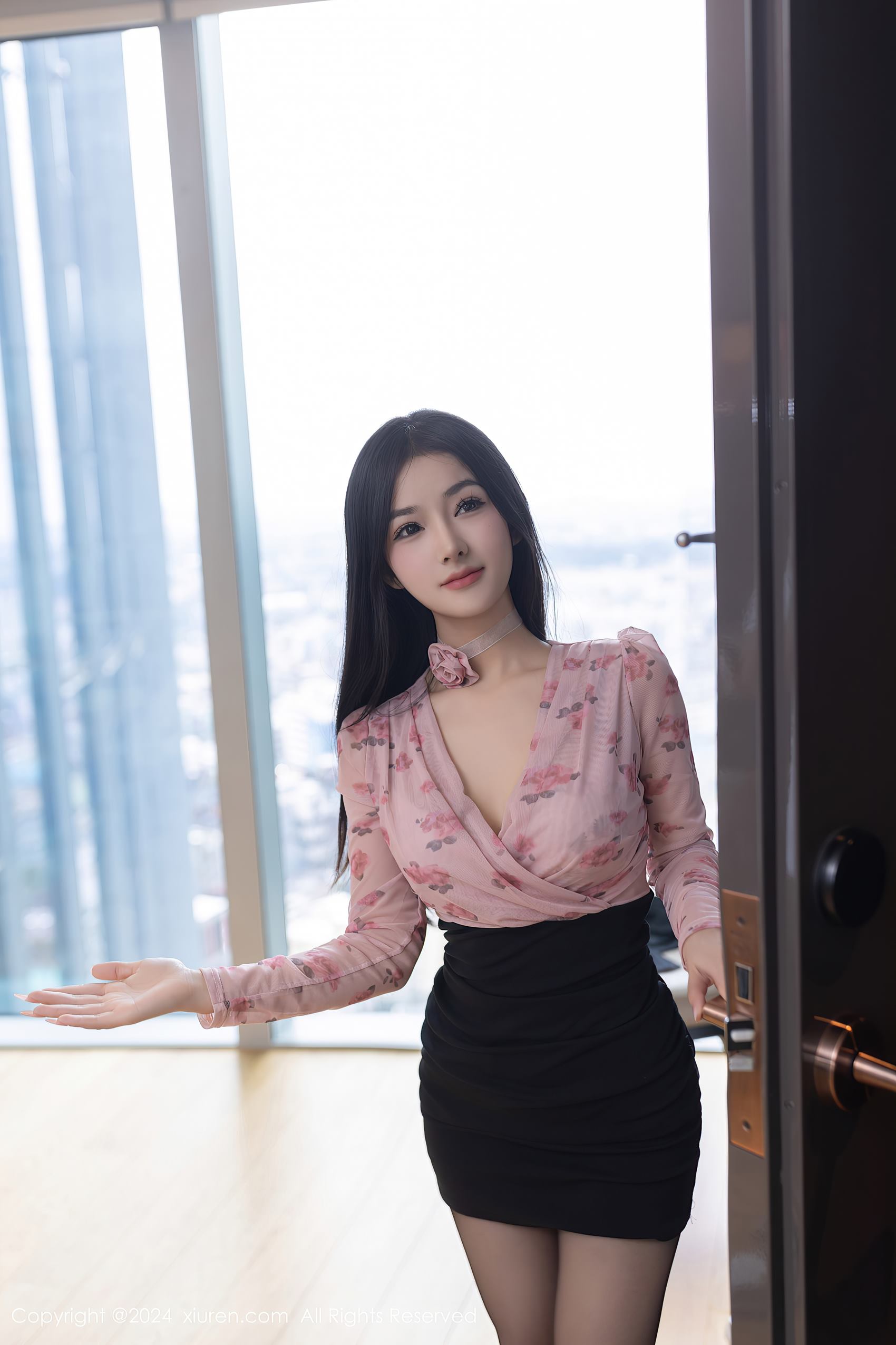 图片[39]-[Xiuren秀人网]2024.03.06 NO.8187 小茶茶tea 黑色包臀裙 [42+1P] – 速更版-美库