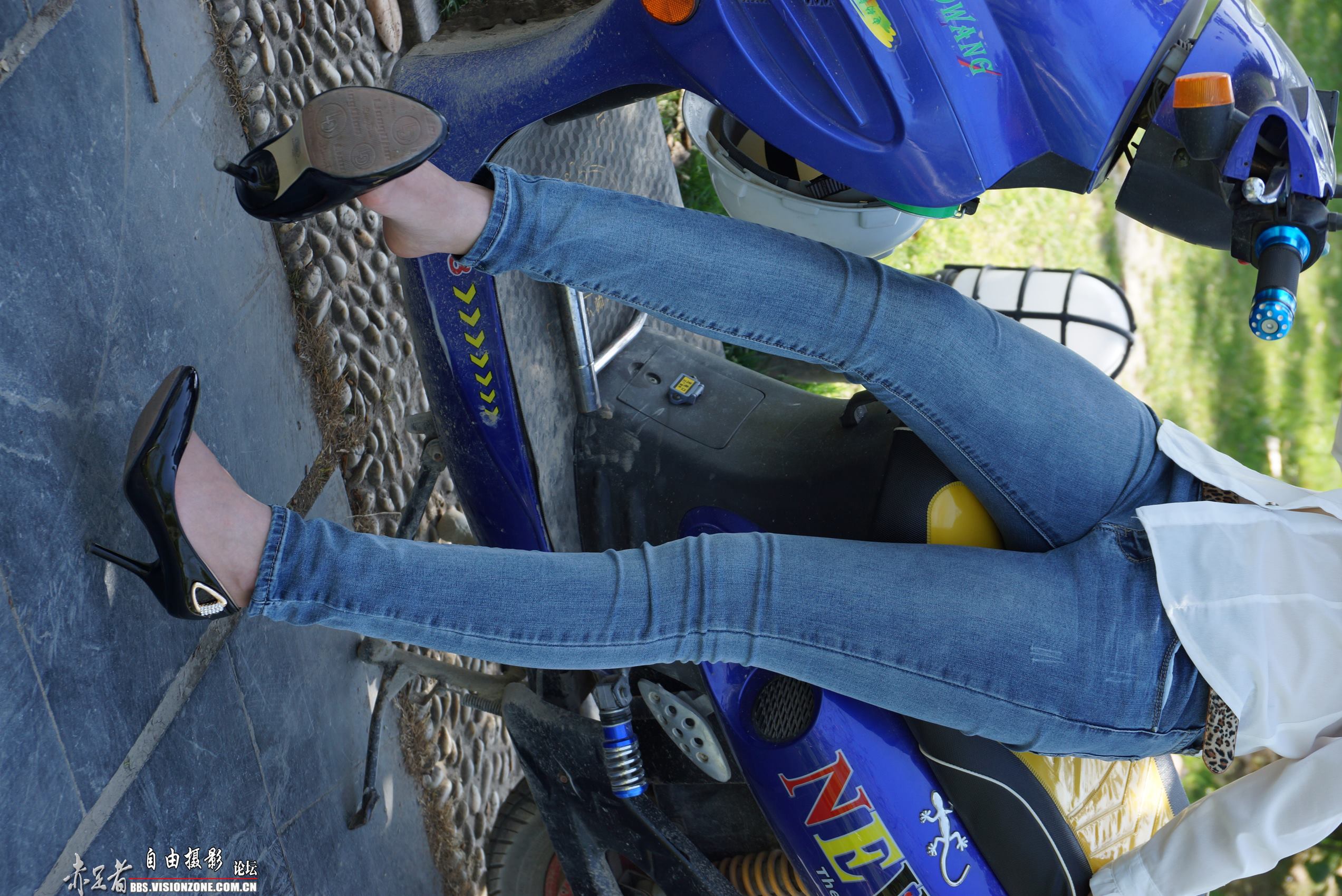 图片[29]-自由摄影 No.104 精致高跟里的裸足 [54P] – 速更版-美库