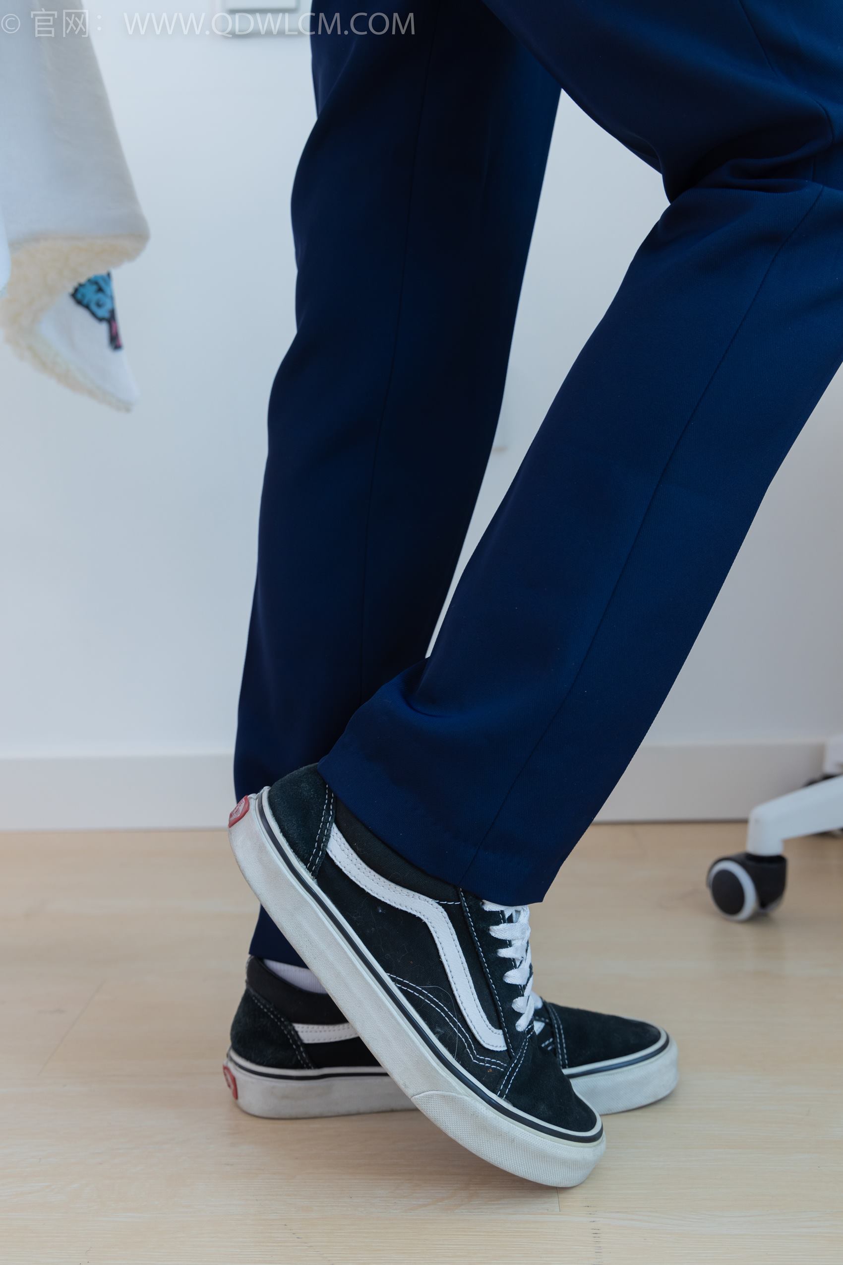 图片[13]-物恋传媒 NO.1882 茯苓-夜幕[170P] – 速更版-美库