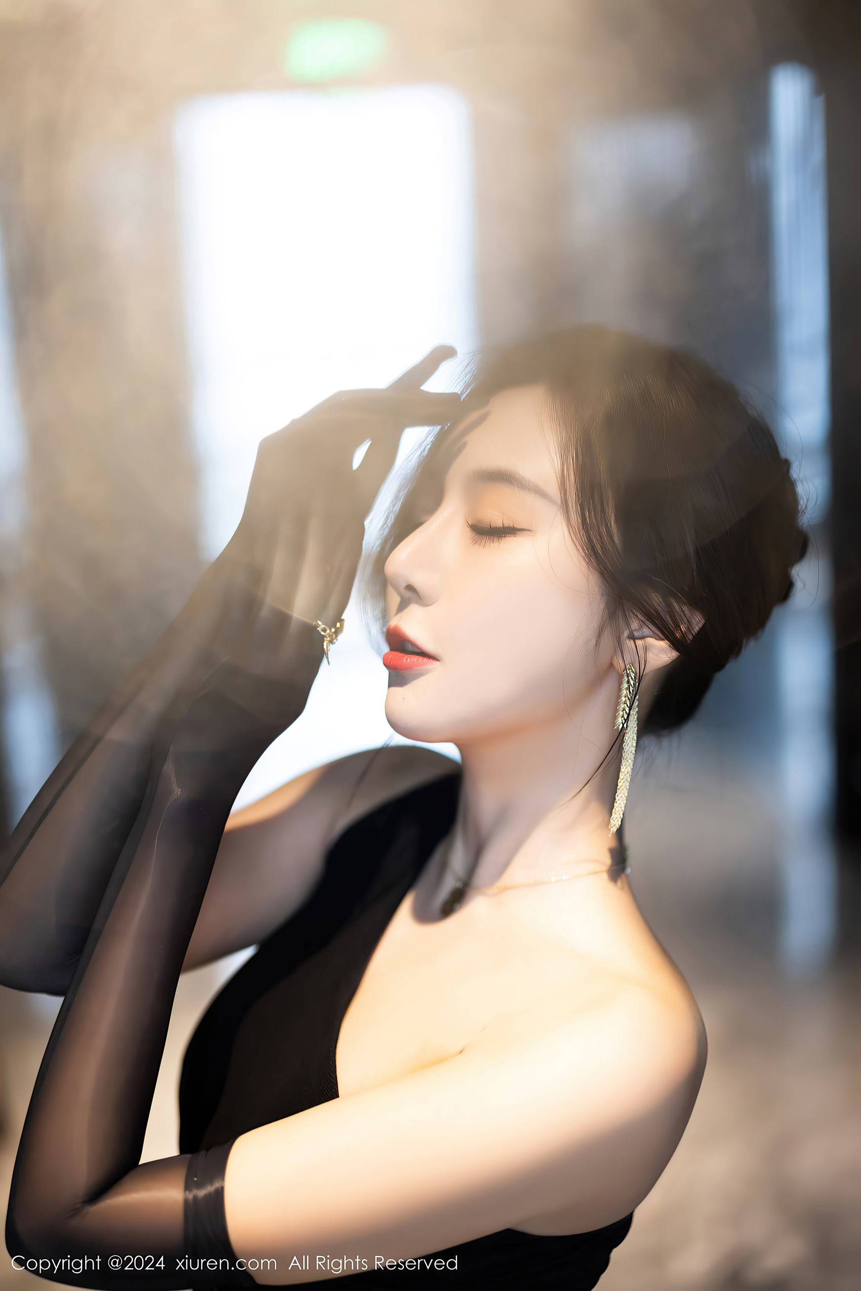 图片[12]-[Xiuren秀人网]2024.03.07 NO.8194 王馨瑶yanni 黑丝手套 [52+1P] – 速更版-美库