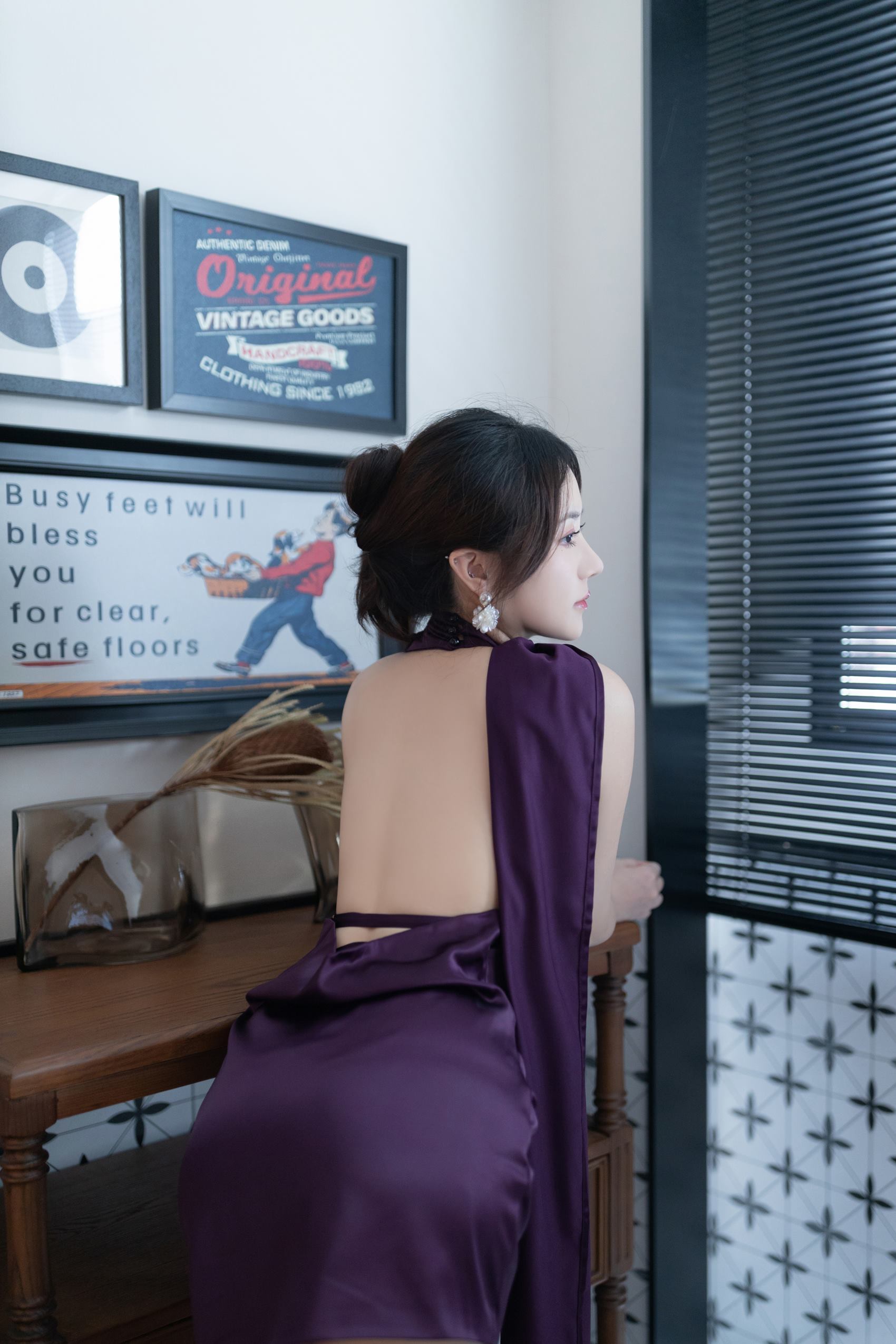 图片[12]-秀人内购@鱼子酱Fish – 内购私拍 紫色写真 [48P] – 速更版-美库