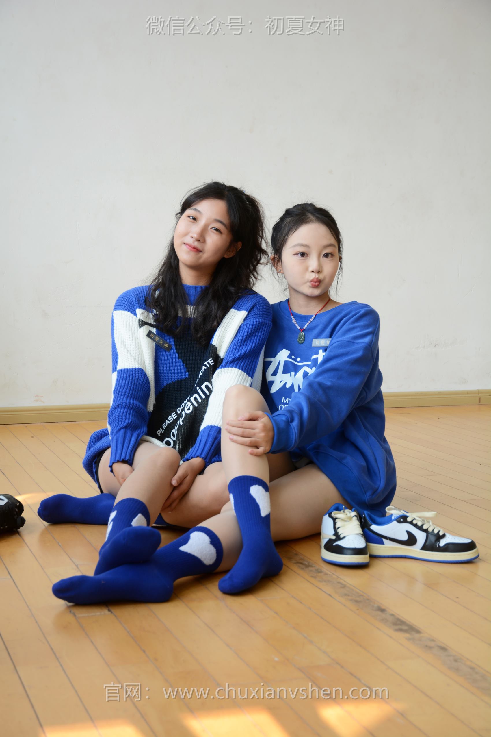 图片[53]-初夏女神 NO.105点点、双双 蓝色多巴胺[151P] – 速更版-美库