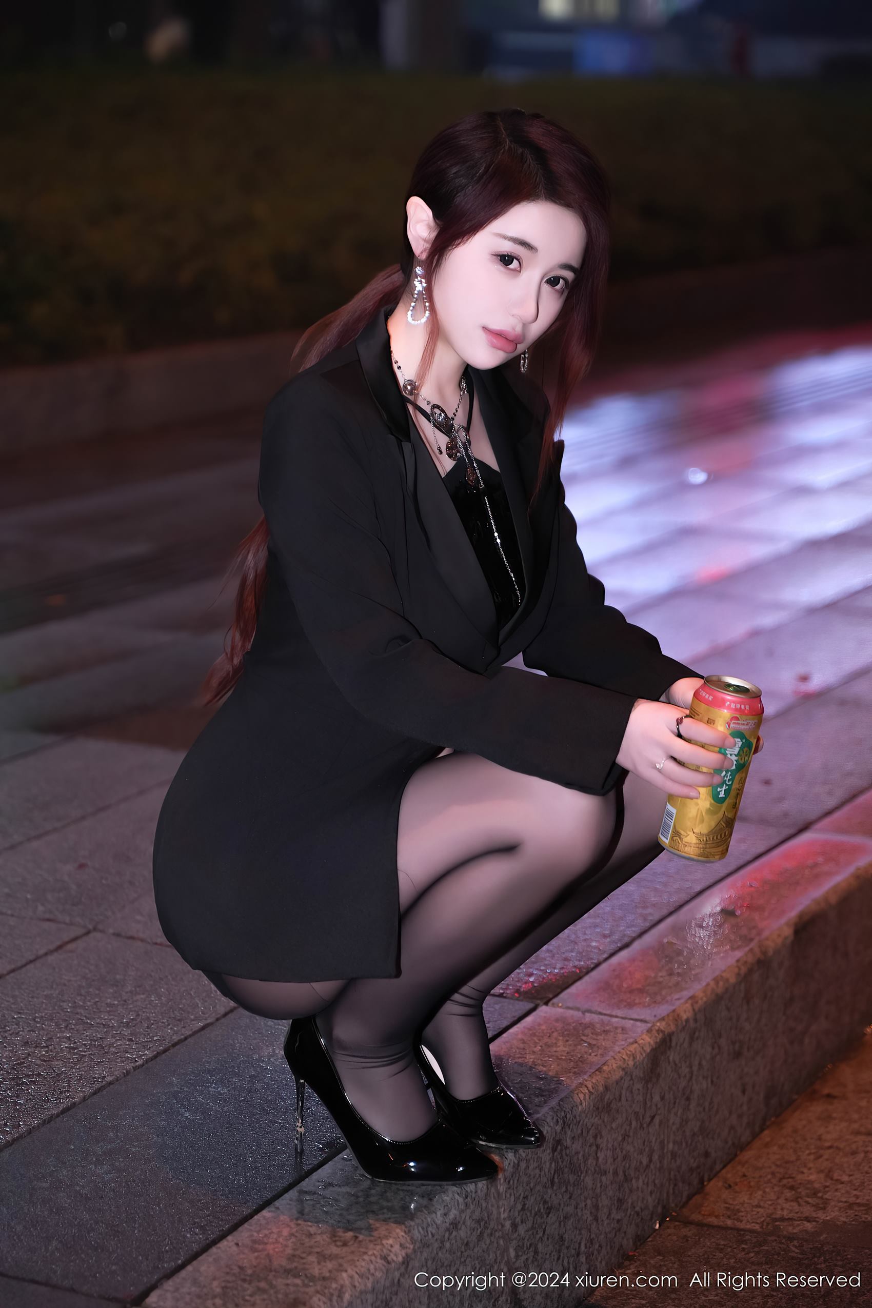 图片[21]-[Xiuren秀人网]2024.03.08 NO.8199 美七 Mia 路边小姐姐 [25+1P] – 速更版-美库