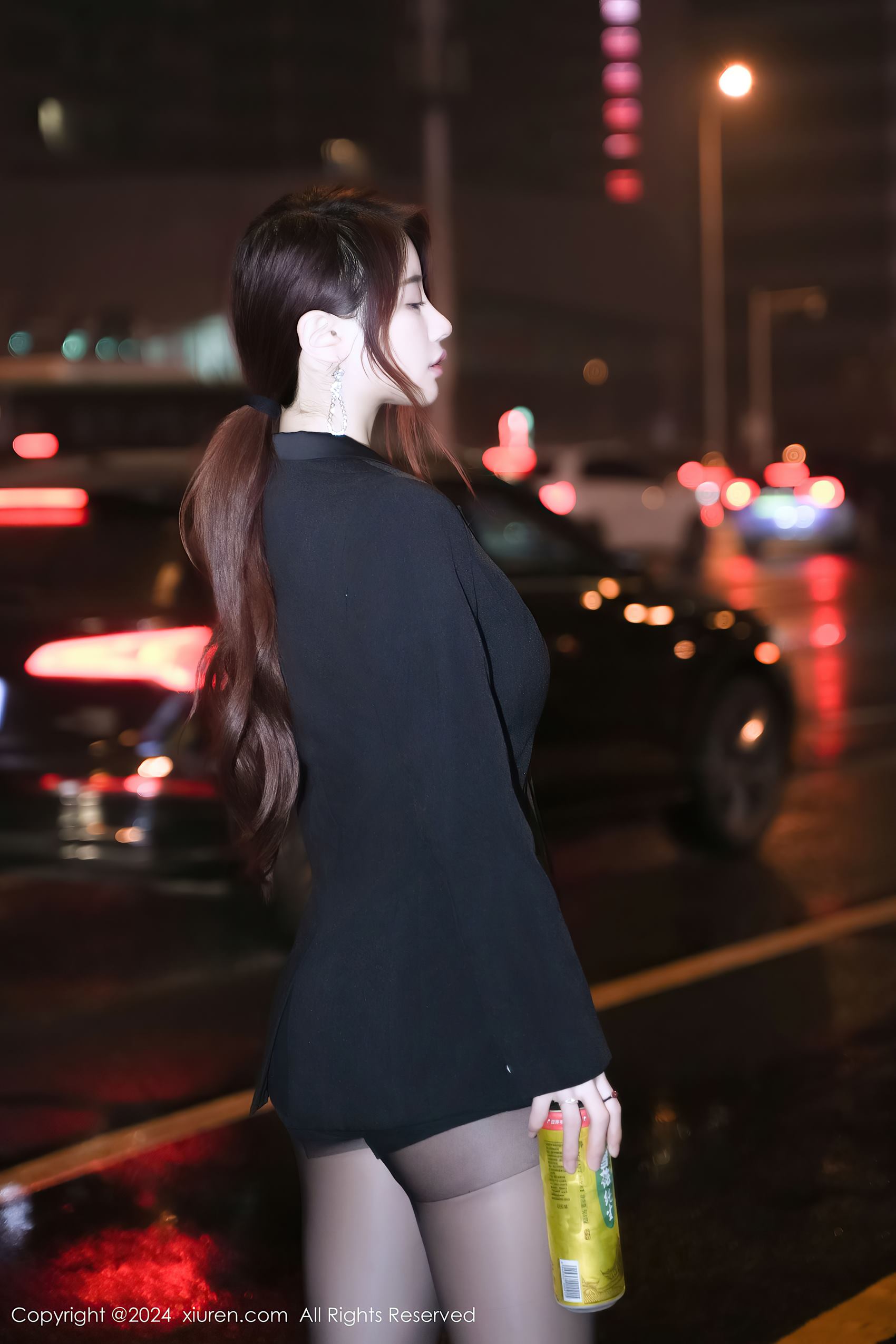 图片[13]-[Xiuren秀人网]2024.03.08 NO.8199 美七 Mia 路边小姐姐 [25+1P] – 速更版-美库