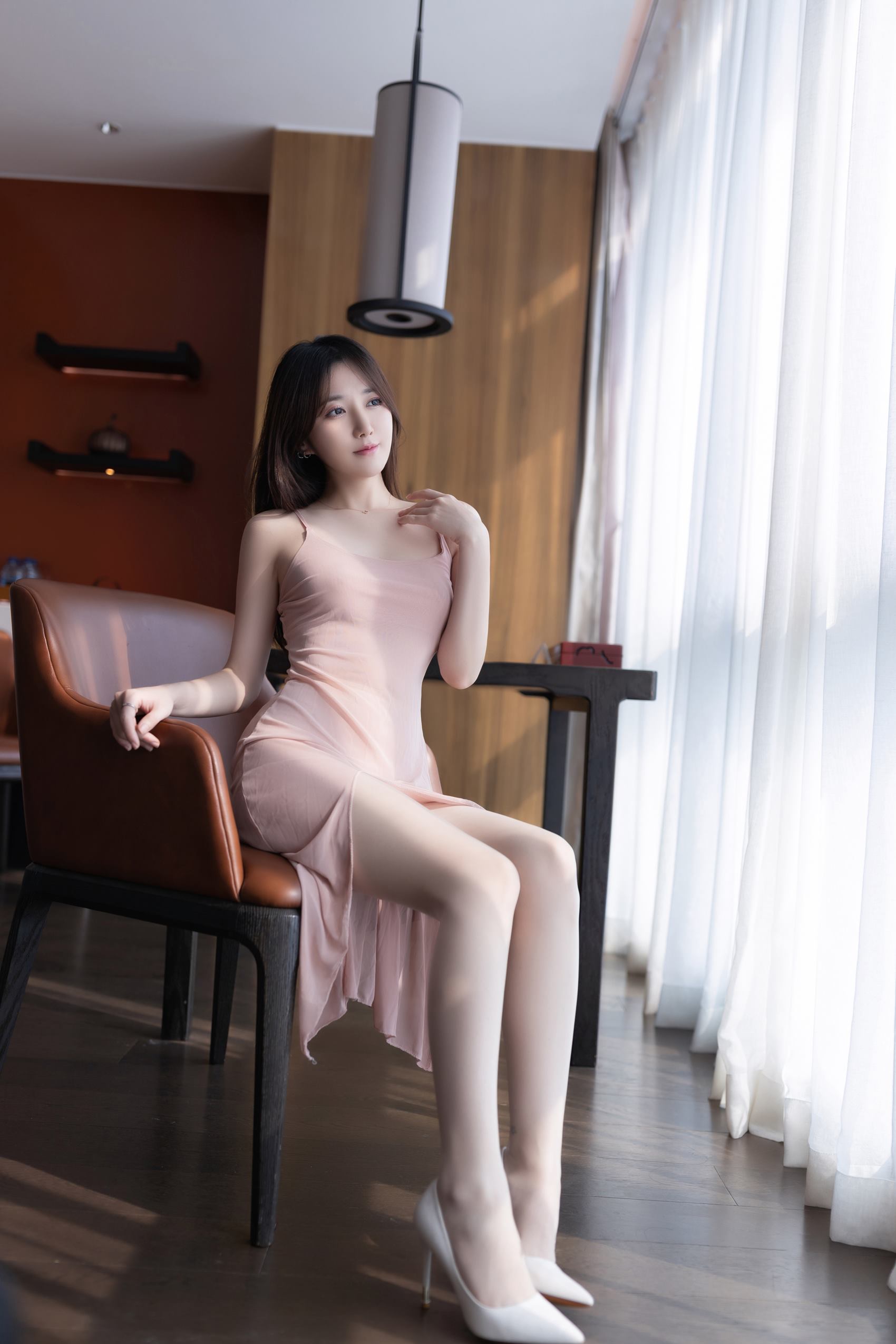 图片[41]-秀人内购@鱼子酱Fish – 内购私拍《桃粉》写真 [51P] – 速更版-美库
