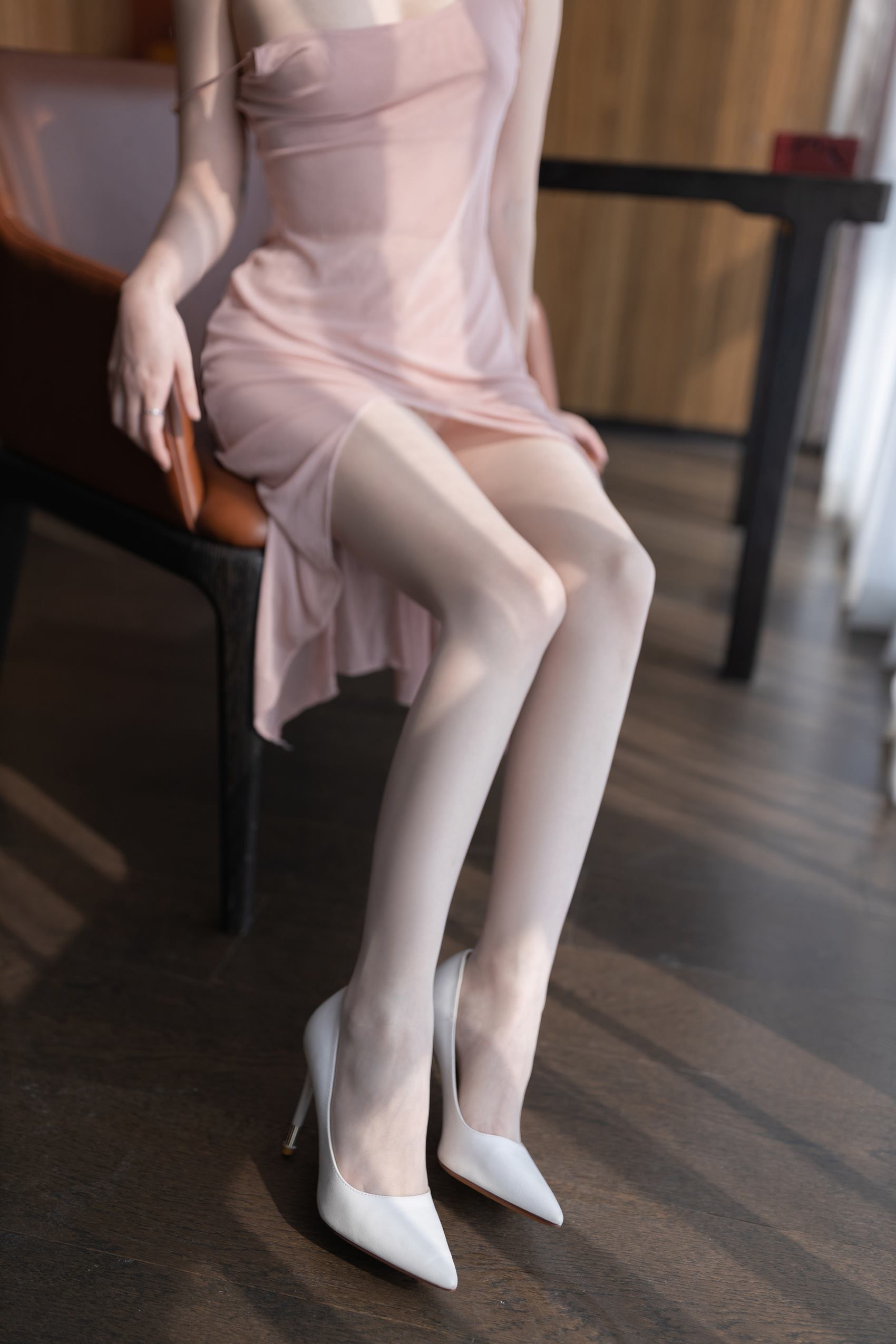 图片[44]-秀人内购@鱼子酱Fish – 内购私拍《桃粉》写真 [51P] – 速更版-美库