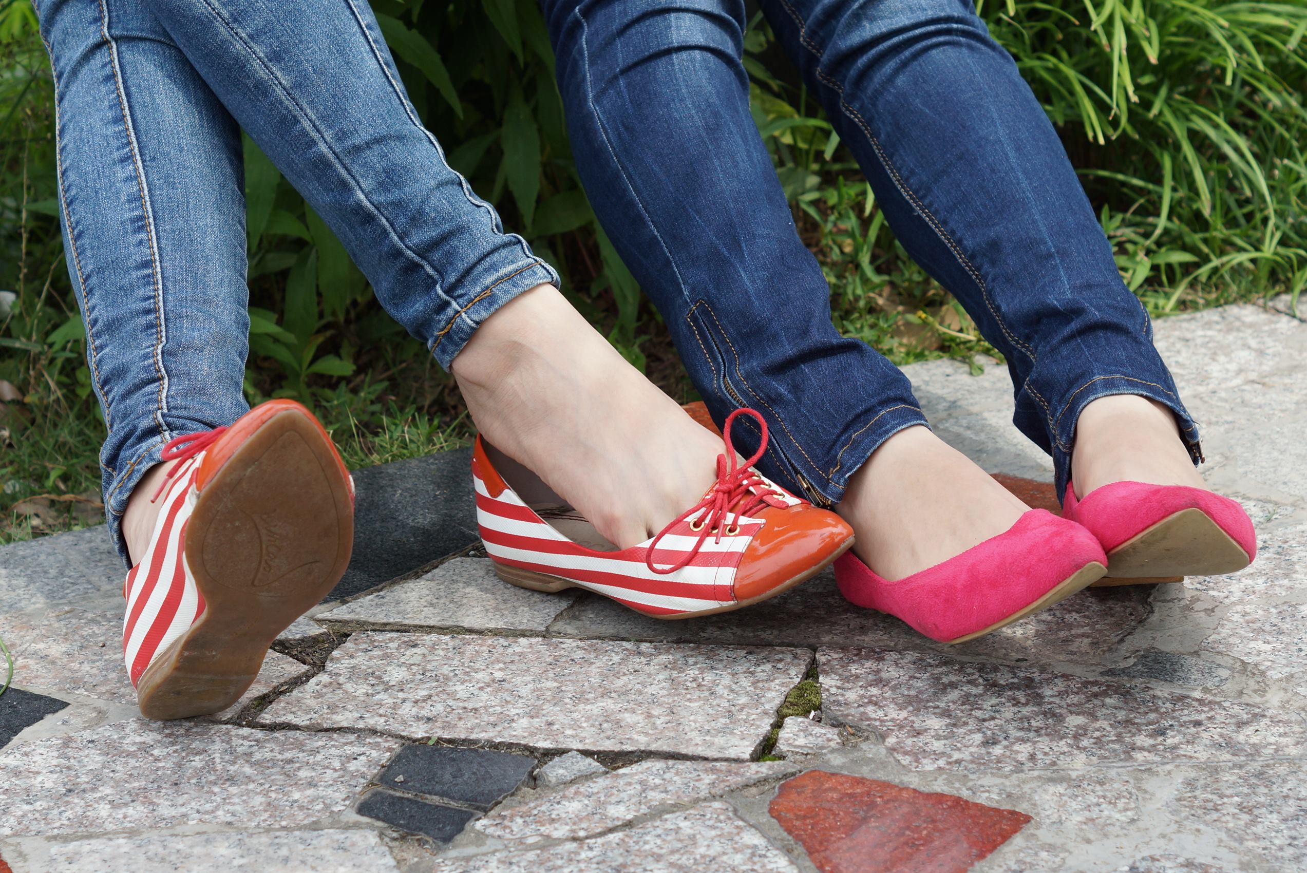 图片[13]-自由摄影 No.110 呕心沥血酷暑拍摄两个敬业的好模特 [53P] – 速更版-美库