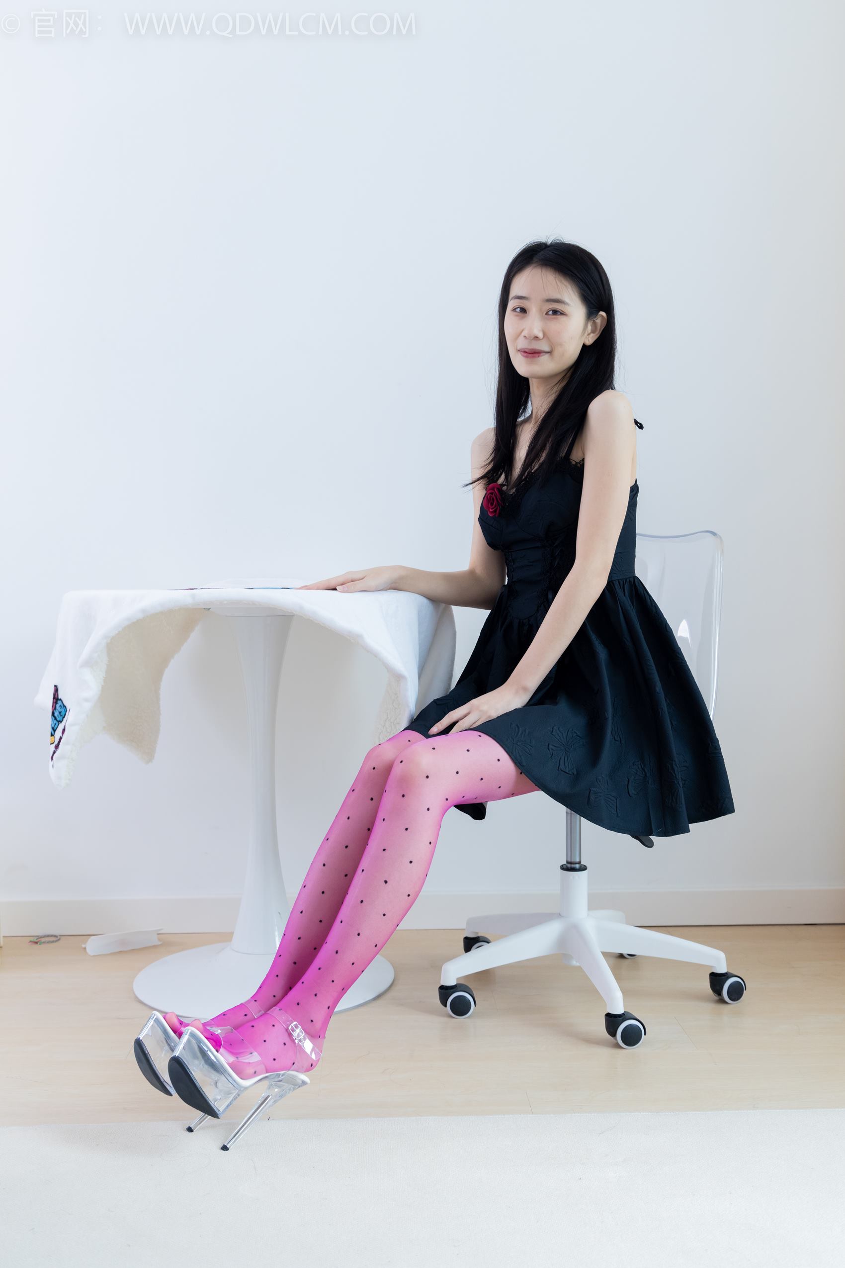 图片[26]-物恋传媒 NO.1885 菜菜-小小的感动[160P] – 速更版-美库