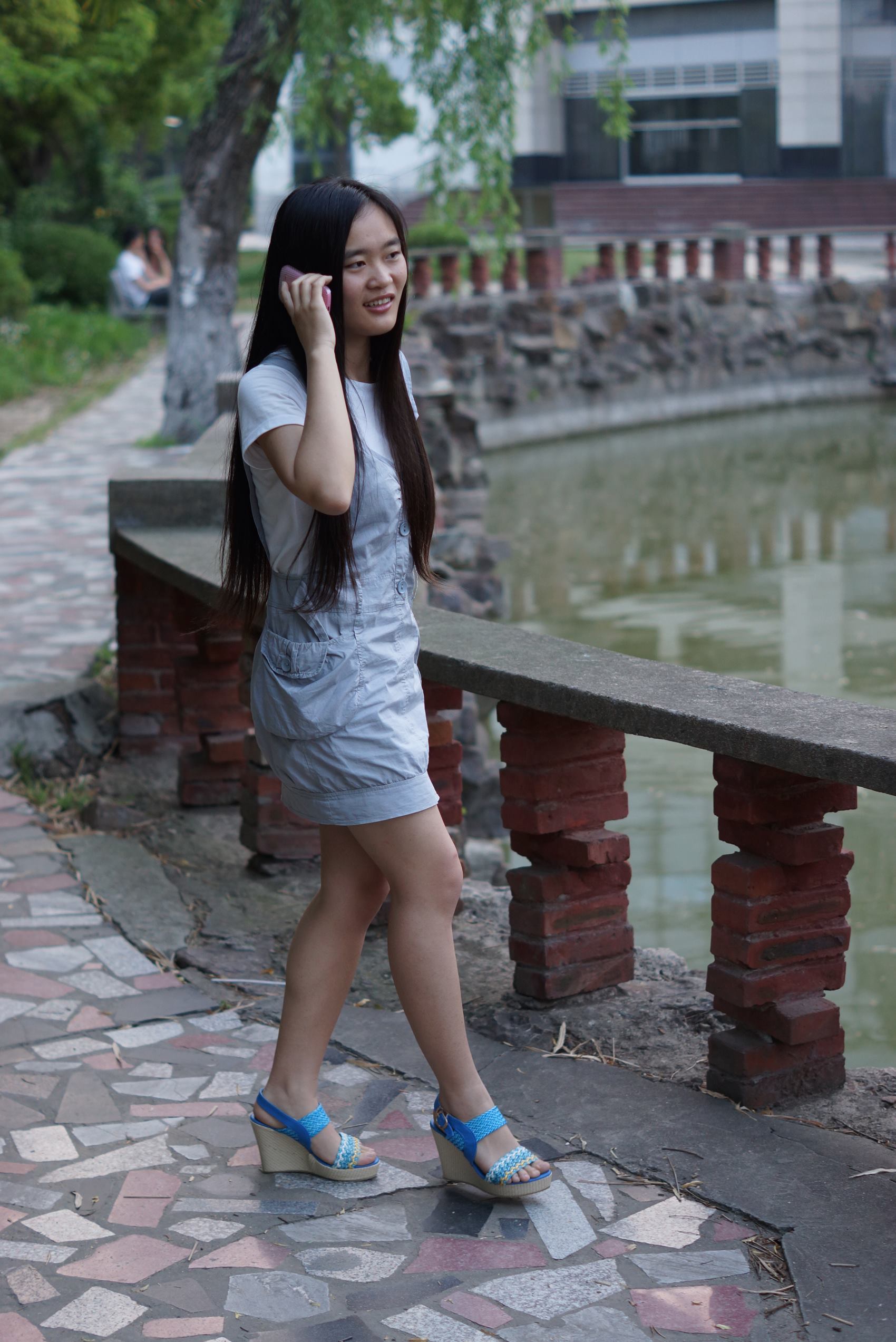 图片[15]-自由摄影 No.112 高挑MM傍晚梦幻细腿每足 [63P] – 速更版-美库