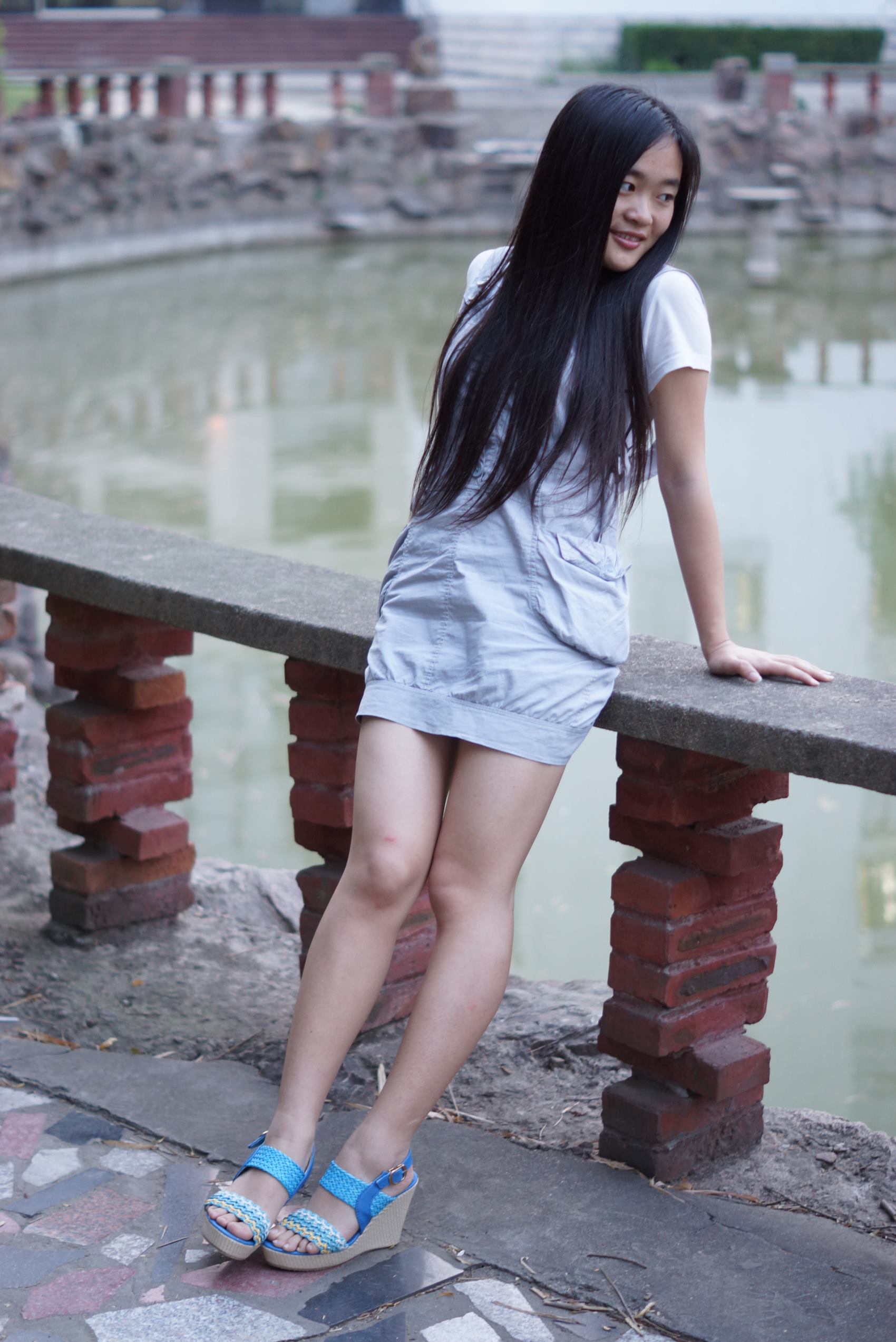 图片[24]-自由摄影 No.112 高挑MM傍晚梦幻细腿每足 [63P] – 速更版-美库