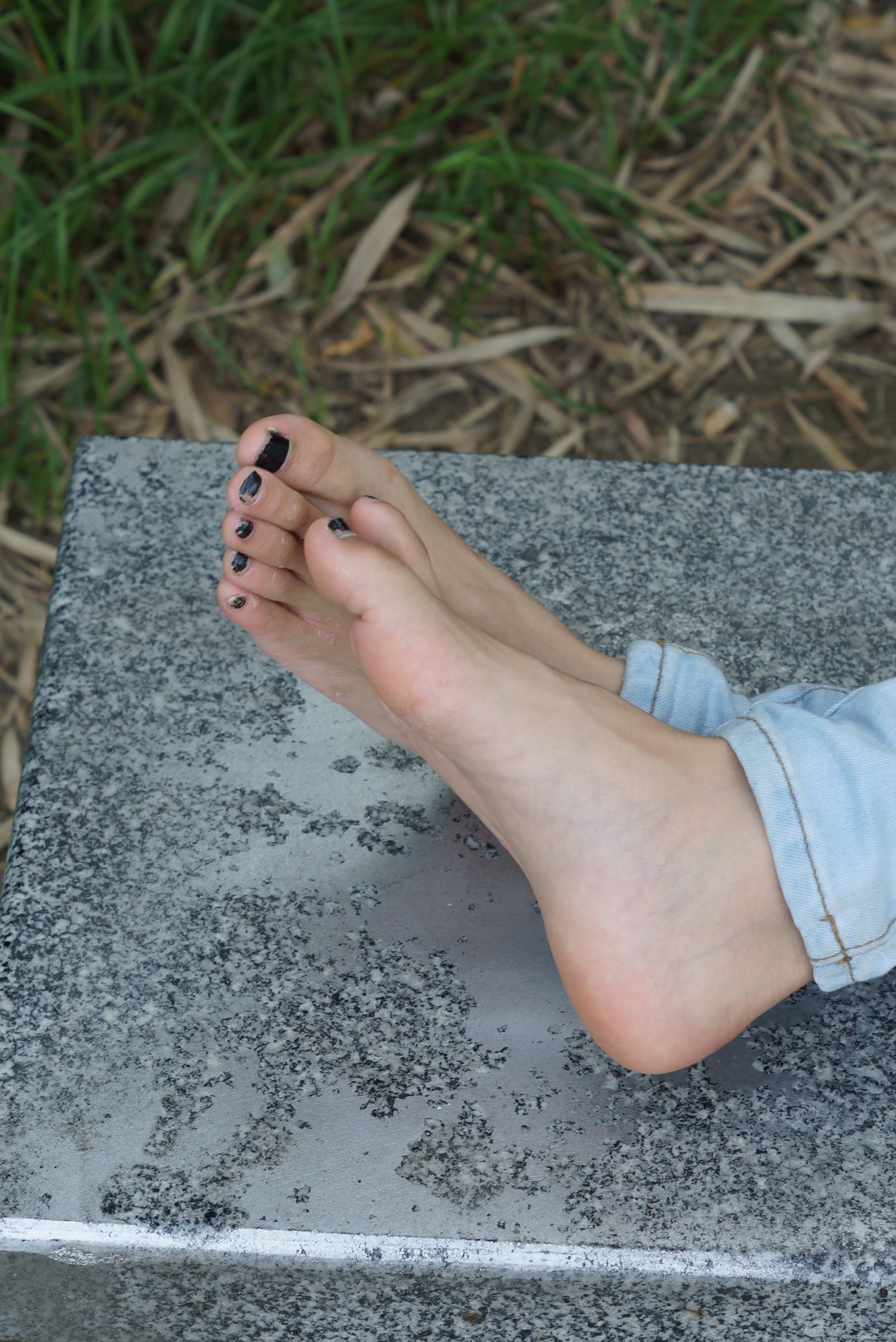 图片[55]-自由摄影 No.116 精致小美女的足底里“深藏的故事” [74P] – 速更版-美库