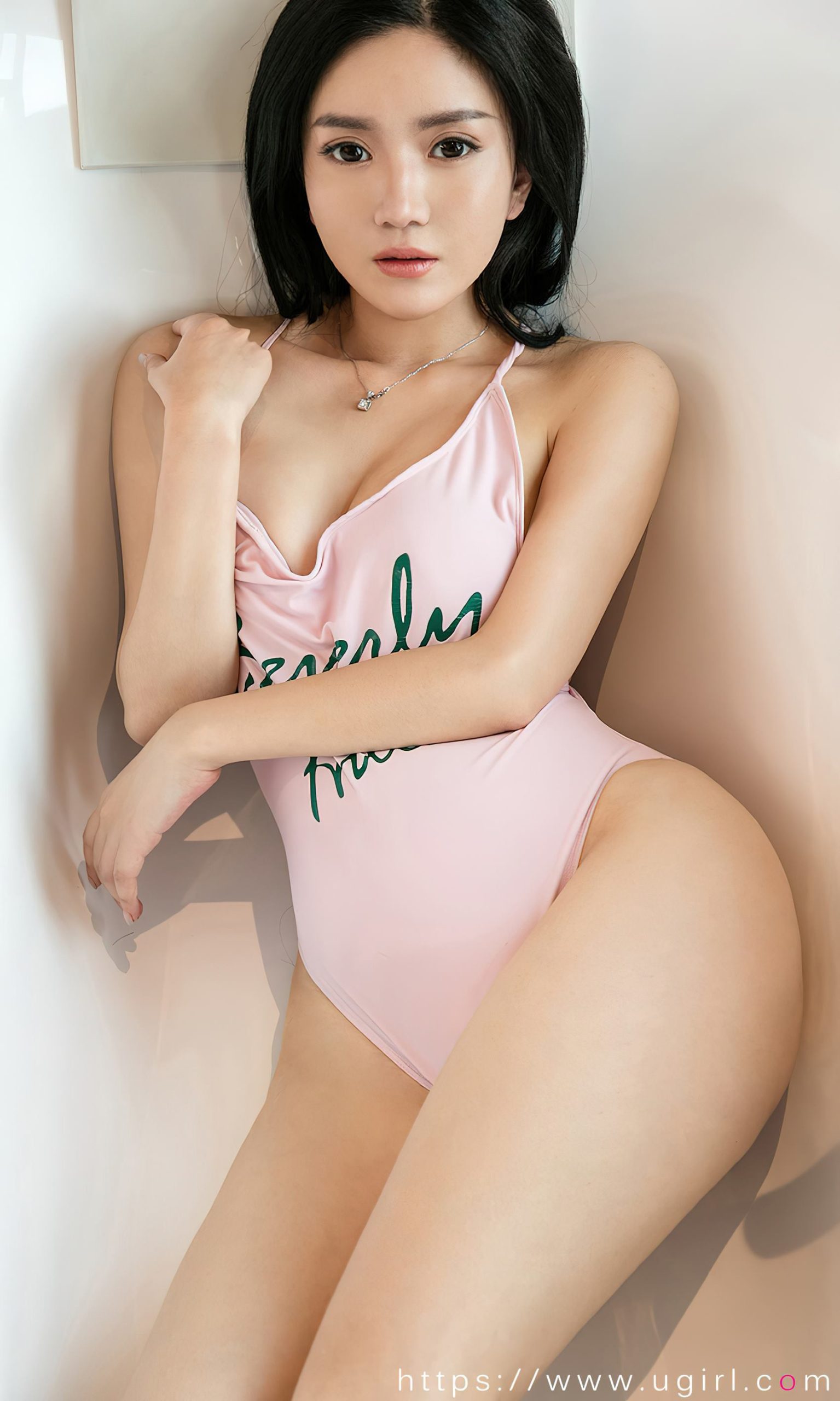 图片[17]-[爱尤物]2024 NO.2789 热辣聚焦 尤果合辑[35P] – 速更版-美库