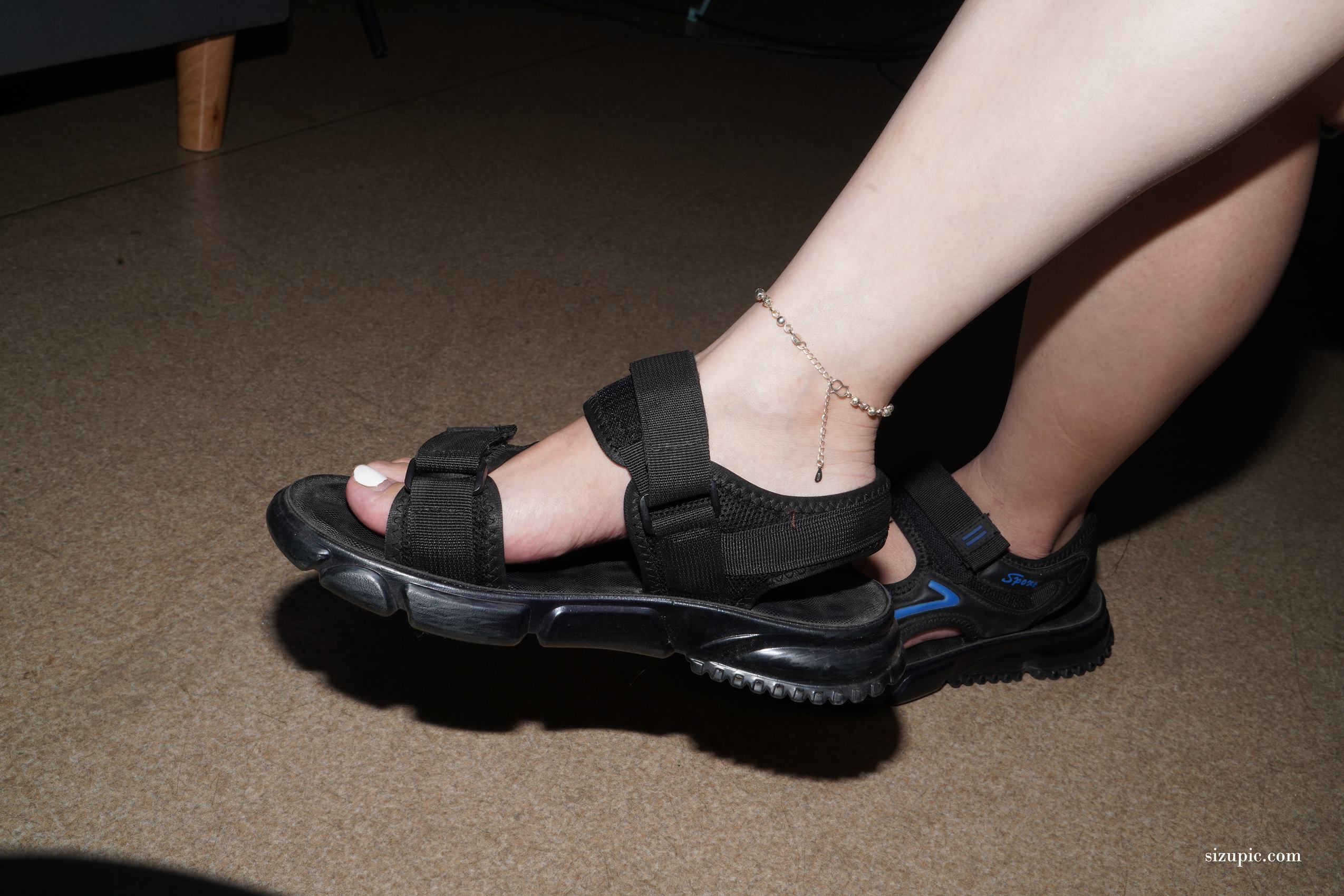 图片[36]-Pary摄影 NO.134 新模楚婷大方展示37码美脚[103P] – 速更版-美库