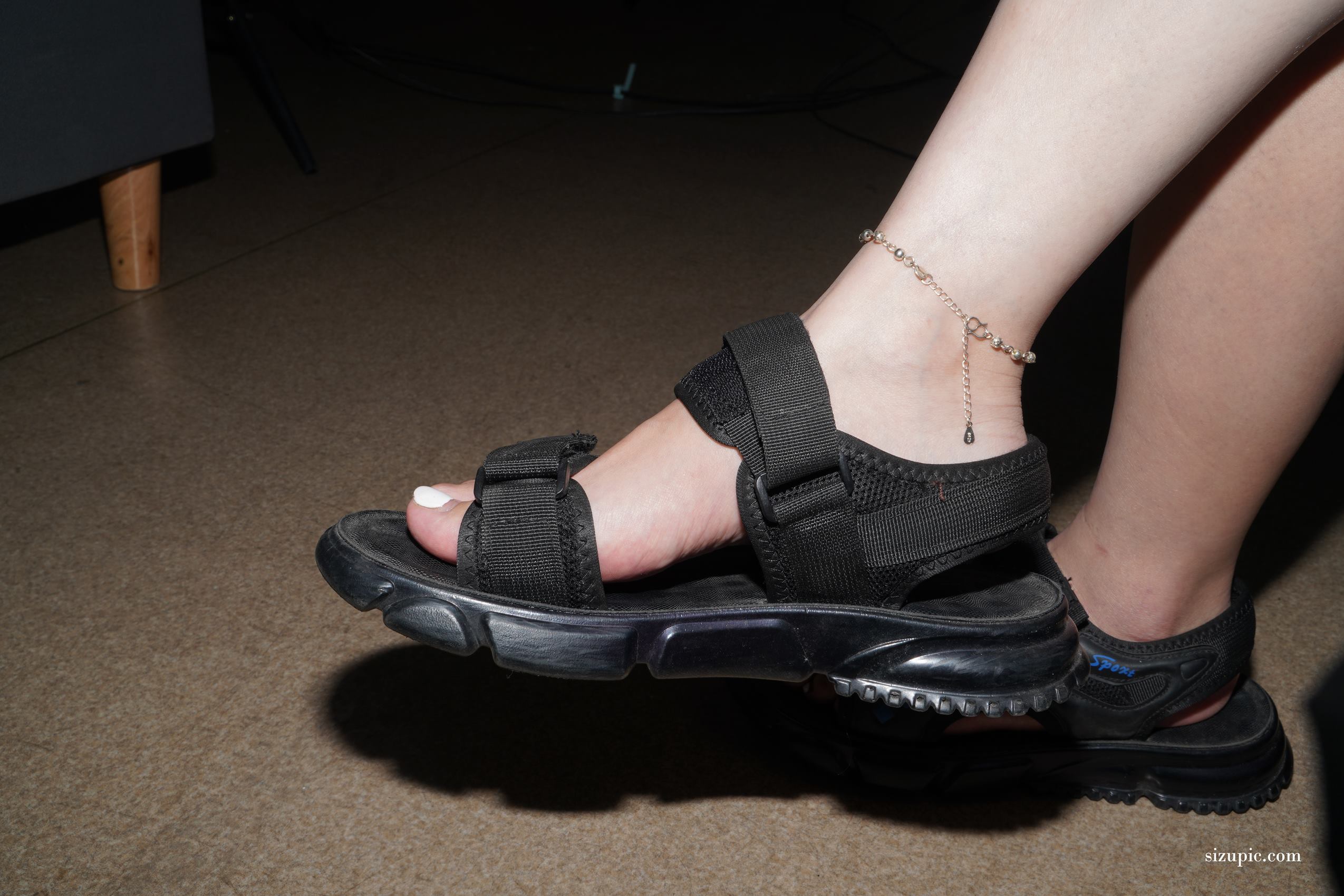 图片[40]-Pary摄影 NO.134 新模楚婷大方展示37码美脚[103P] – 速更版-美库