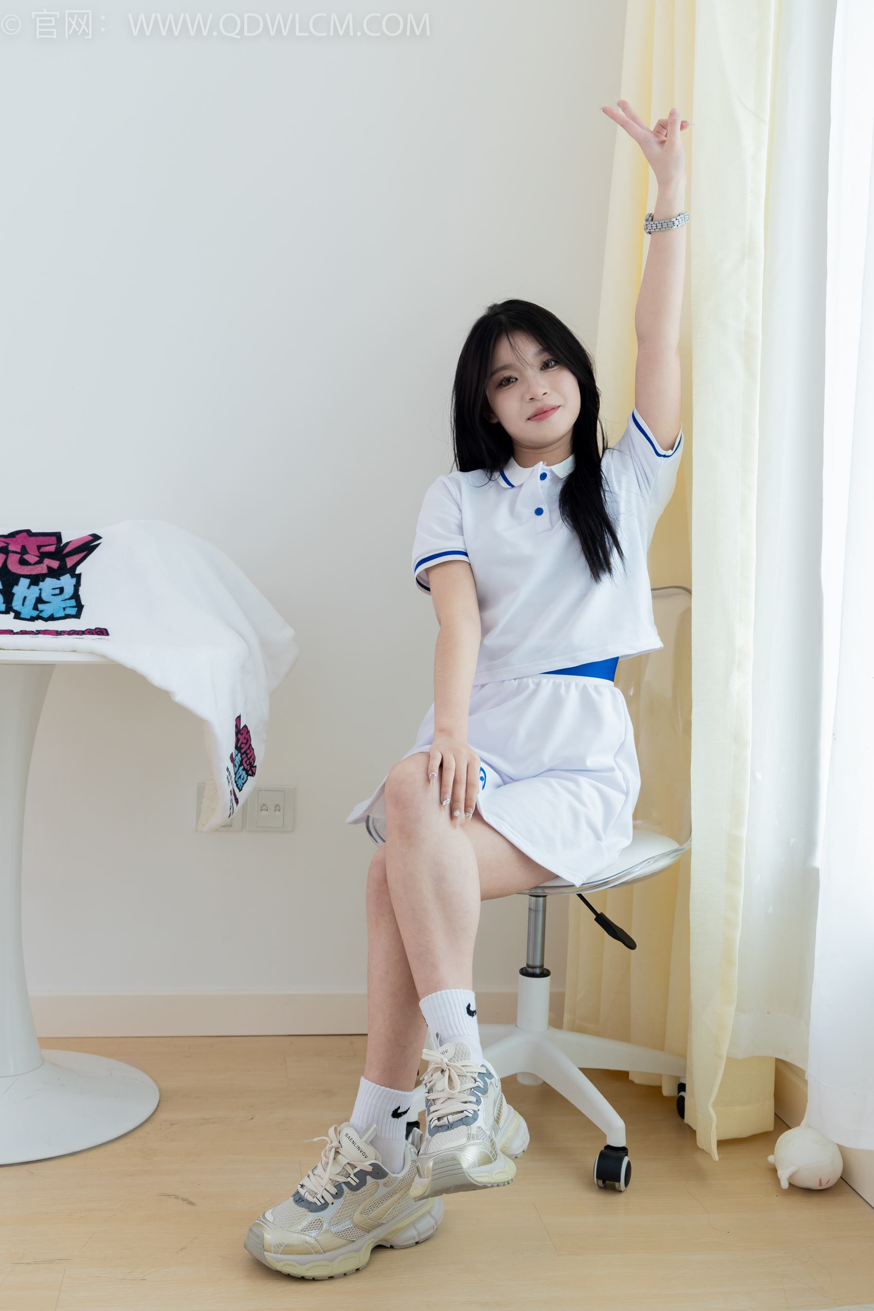 图片[11]-物恋传媒 NO.1888 闪闪-风禾尽起[160P] – 速更版-美库