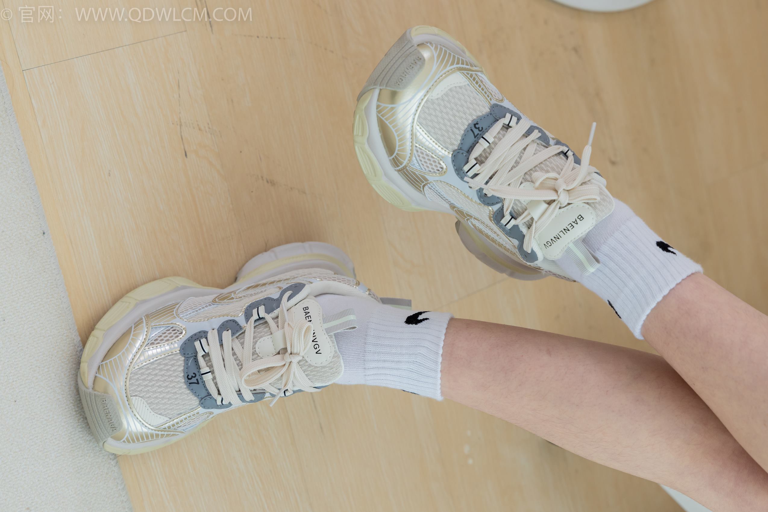 图片[14]-物恋传媒 NO.1888 闪闪-风禾尽起[160P] – 速更版-美库