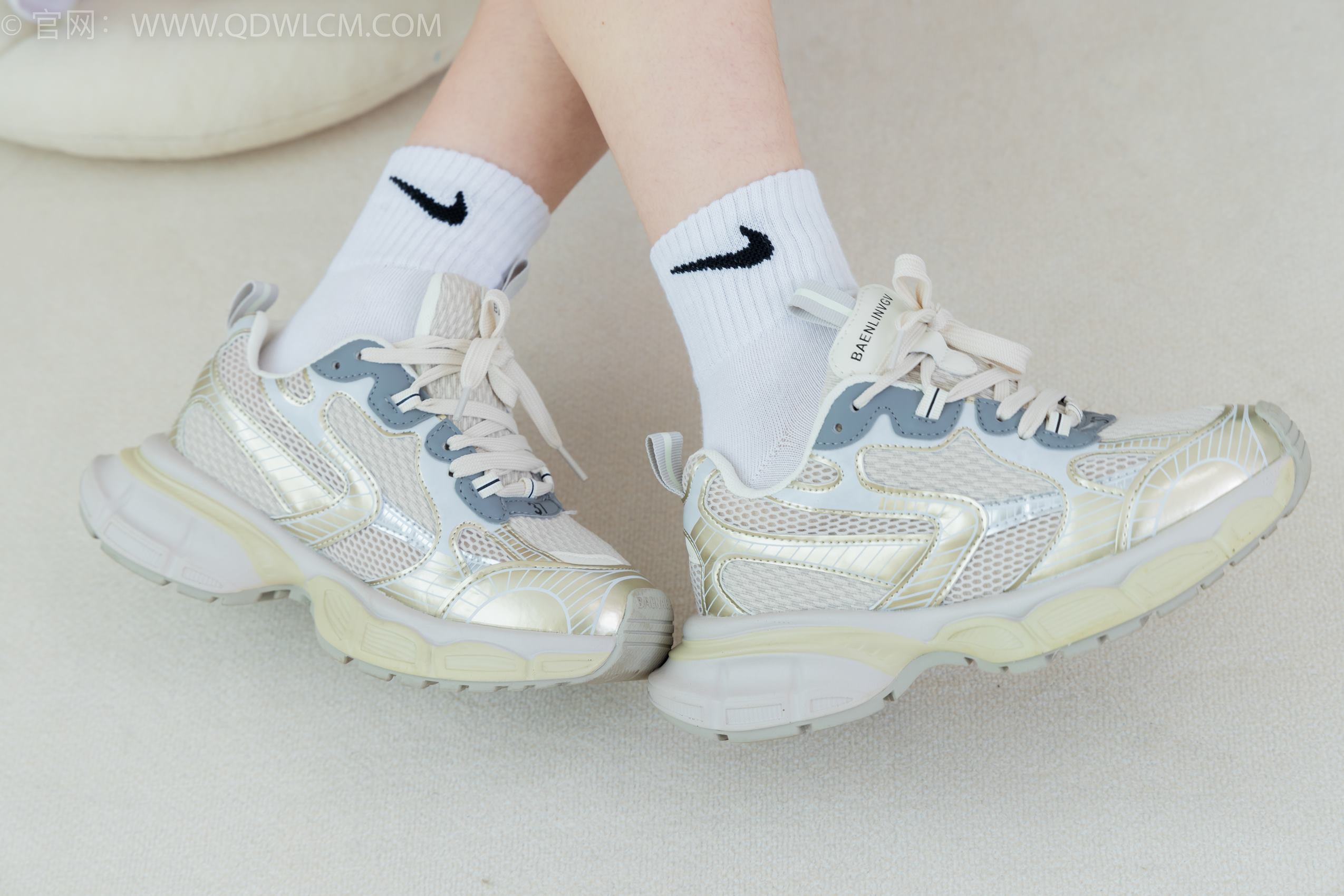 图片[51]-物恋传媒 NO.1888 闪闪-风禾尽起[160P] – 速更版-美库