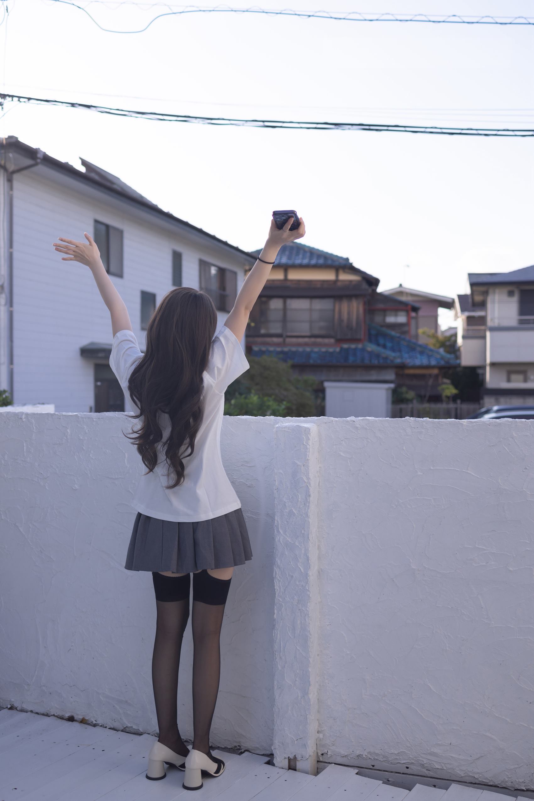 图片[22]-秀人内购@鱼子酱Fish – 内部私购《民宿房东》[44P] – 速更版-美库