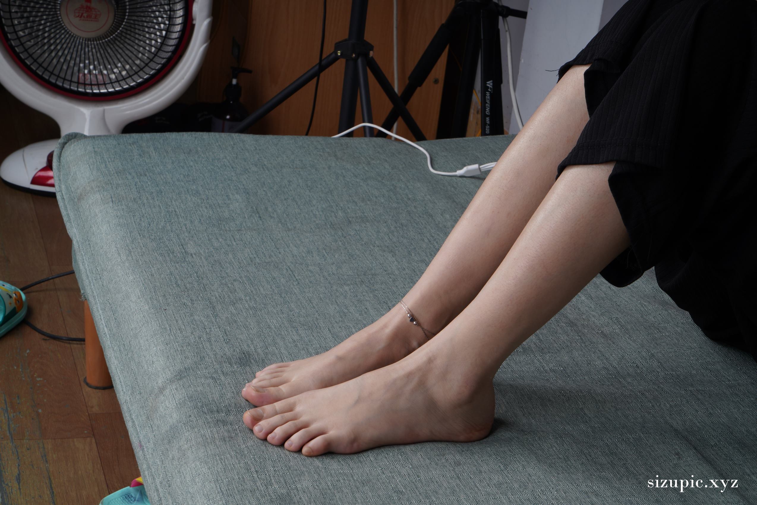 图片[20]-Pary摄影 NO.136 新模小韵展示37码修长嫩白美脚[95P] – 速更版-美库