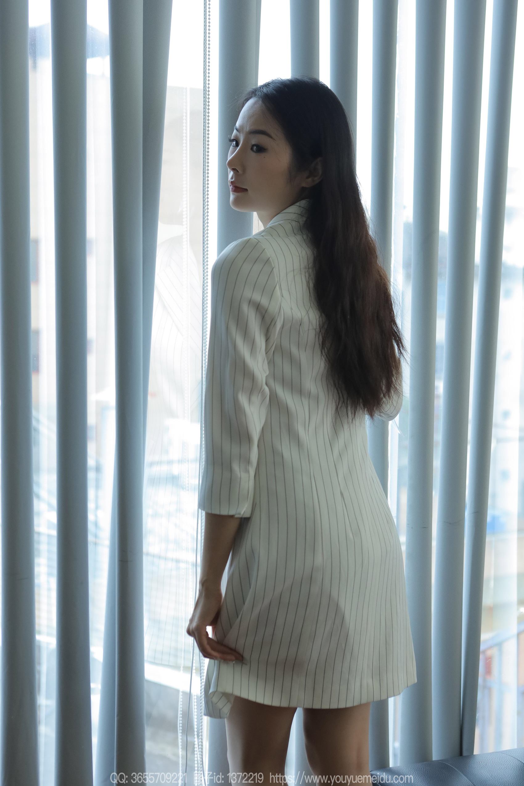 图片[34]-[IESS异思趣向] 2024.02.15 丝享家1664：小金《知性女士》[85P] – 速更版-美库