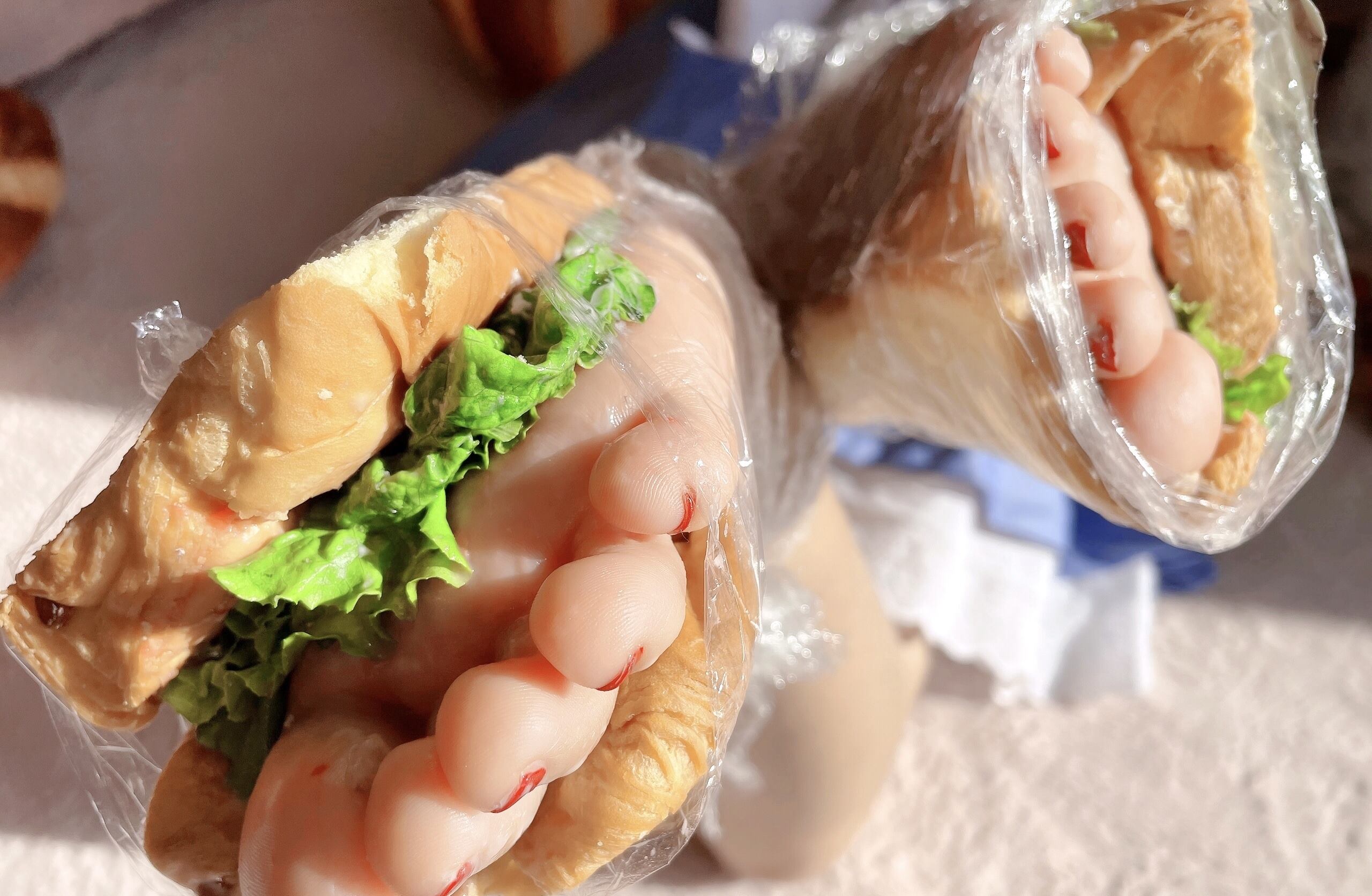 图片[22]-网紅Coser@地瓜小朋友 -地瓜牌肉丝裸足汉堡[55P] – 速更版-美库