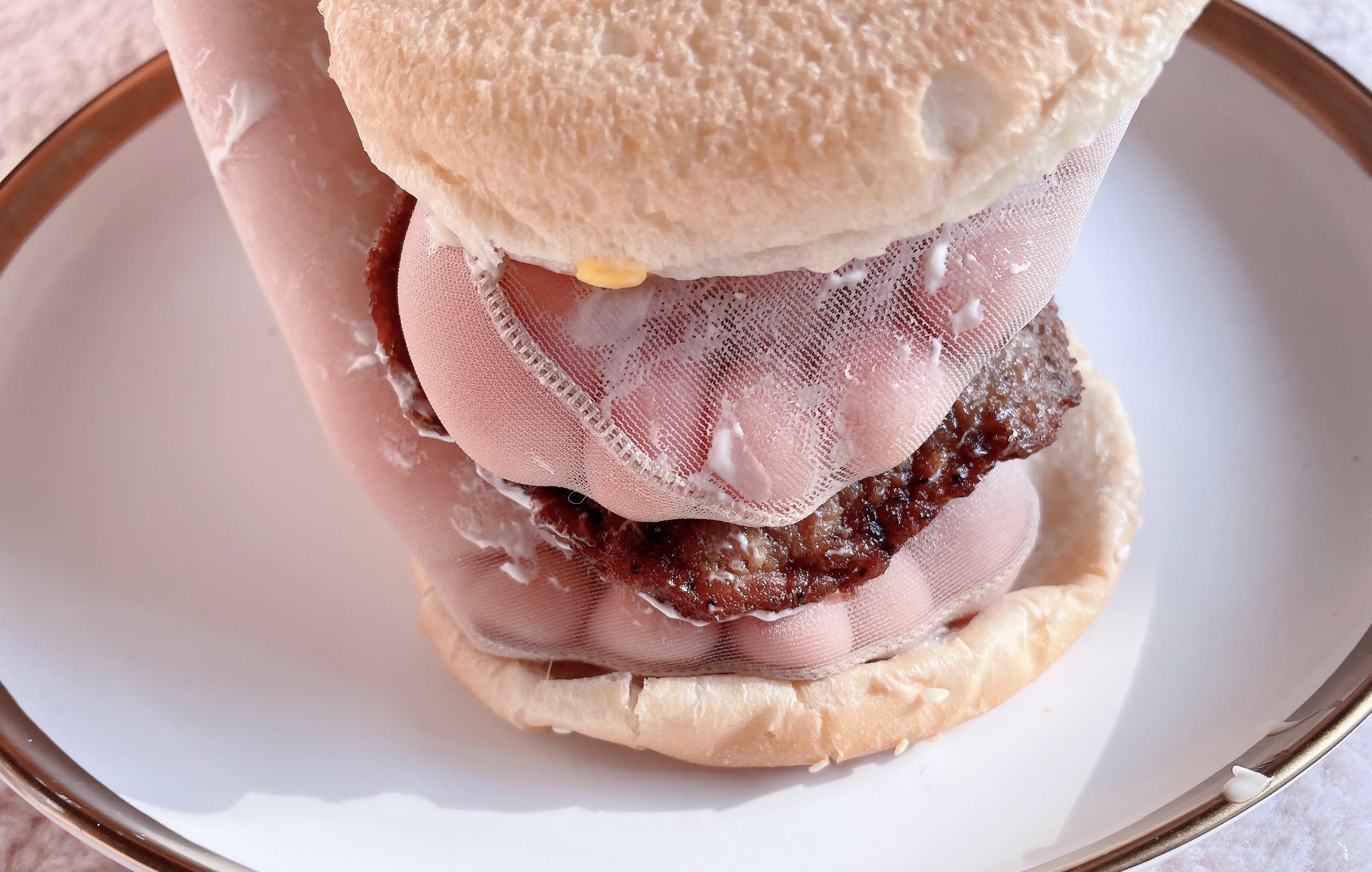 图片[49]-网紅Coser@地瓜小朋友 -地瓜牌肉丝裸足汉堡[55P] – 速更版-美库