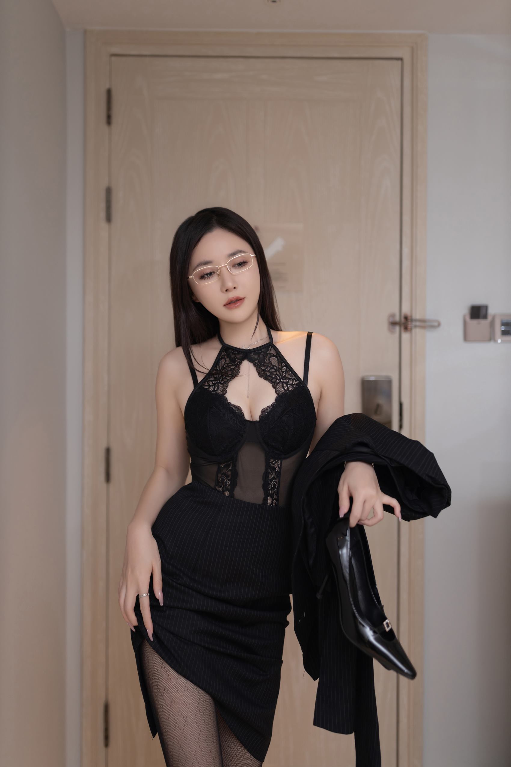 图片[17]-秀人名模鱼子酱Fish《沉沦》[53P] – 速更版-美库