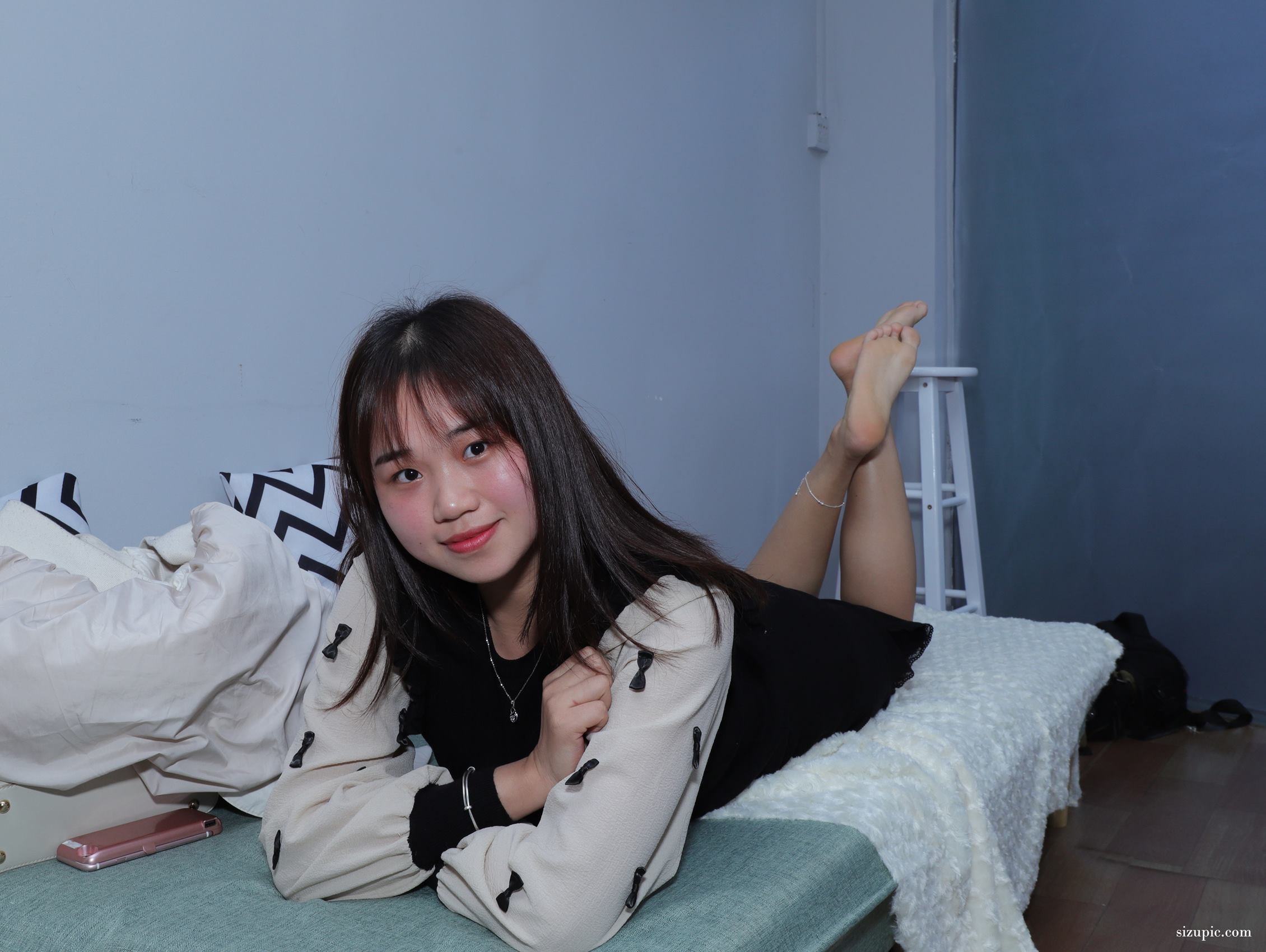 图片[70]-Pary摄影 NO.137 曾经做过车模的大美女灵儿棚拍38码美脚[89P] – 速更版-美库