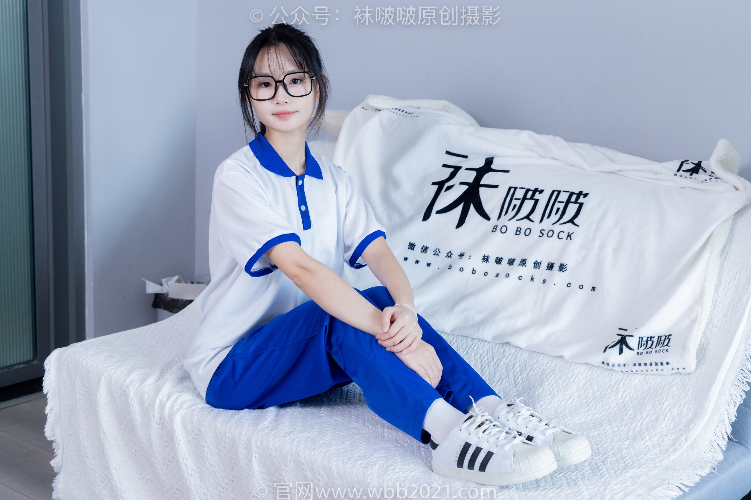 图片[25]-[BoBoSocks袜啵啵]NO.351 甜甜圈-板鞋、白棉袜、肉丝、校服裤里丝[150P] – 速更版-美库