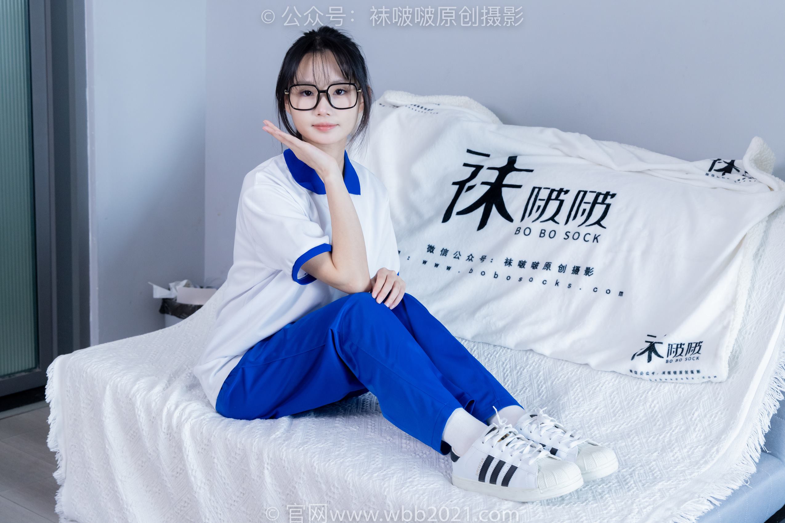 图片[26]-[BoBoSocks袜啵啵]NO.351 甜甜圈-板鞋、白棉袜、肉丝、校服裤里丝[150P] – 速更版-美库