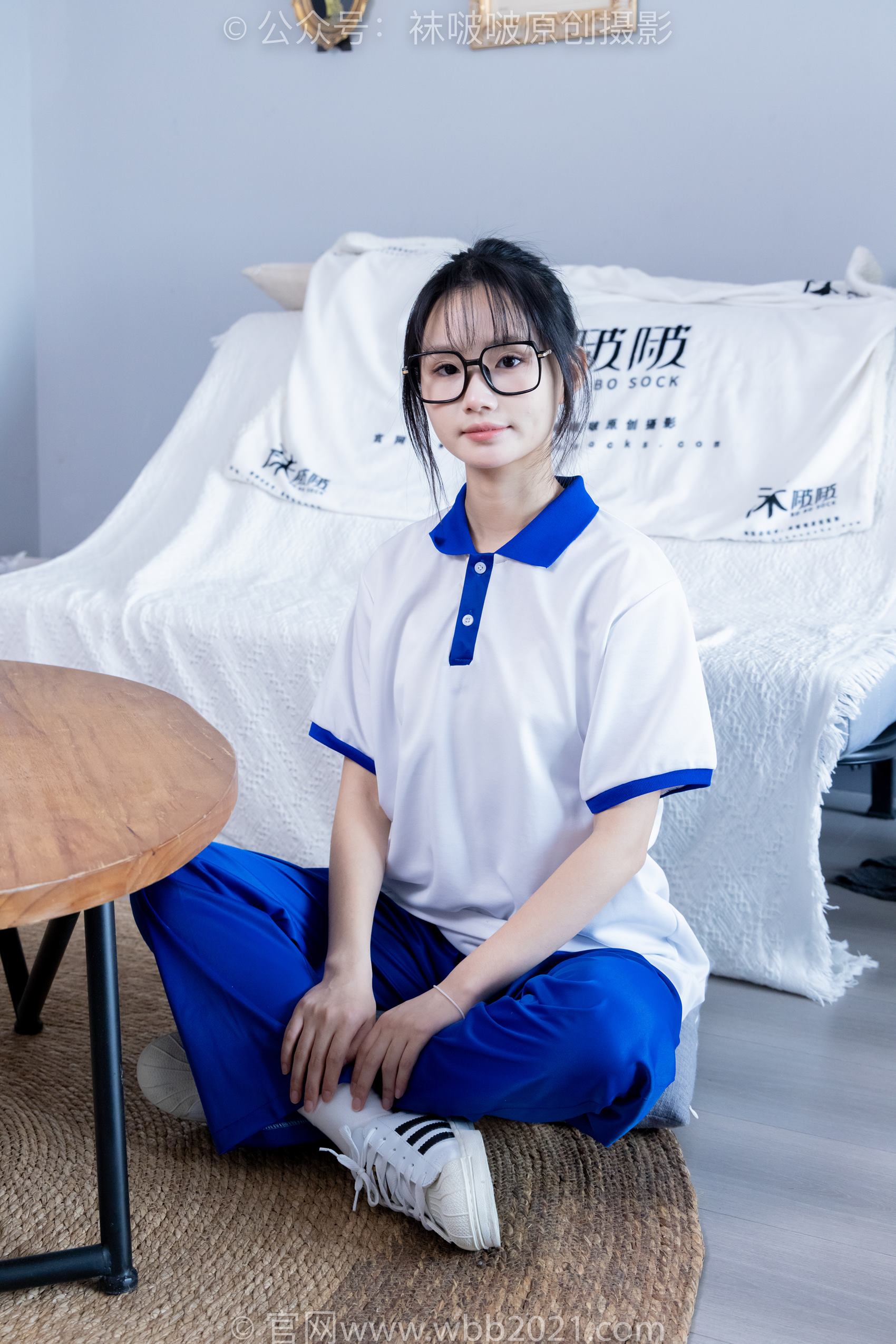 图片[39]-[BoBoSocks袜啵啵]NO.351 甜甜圈-板鞋、白棉袜、肉丝、校服裤里丝[150P] – 速更版-美库