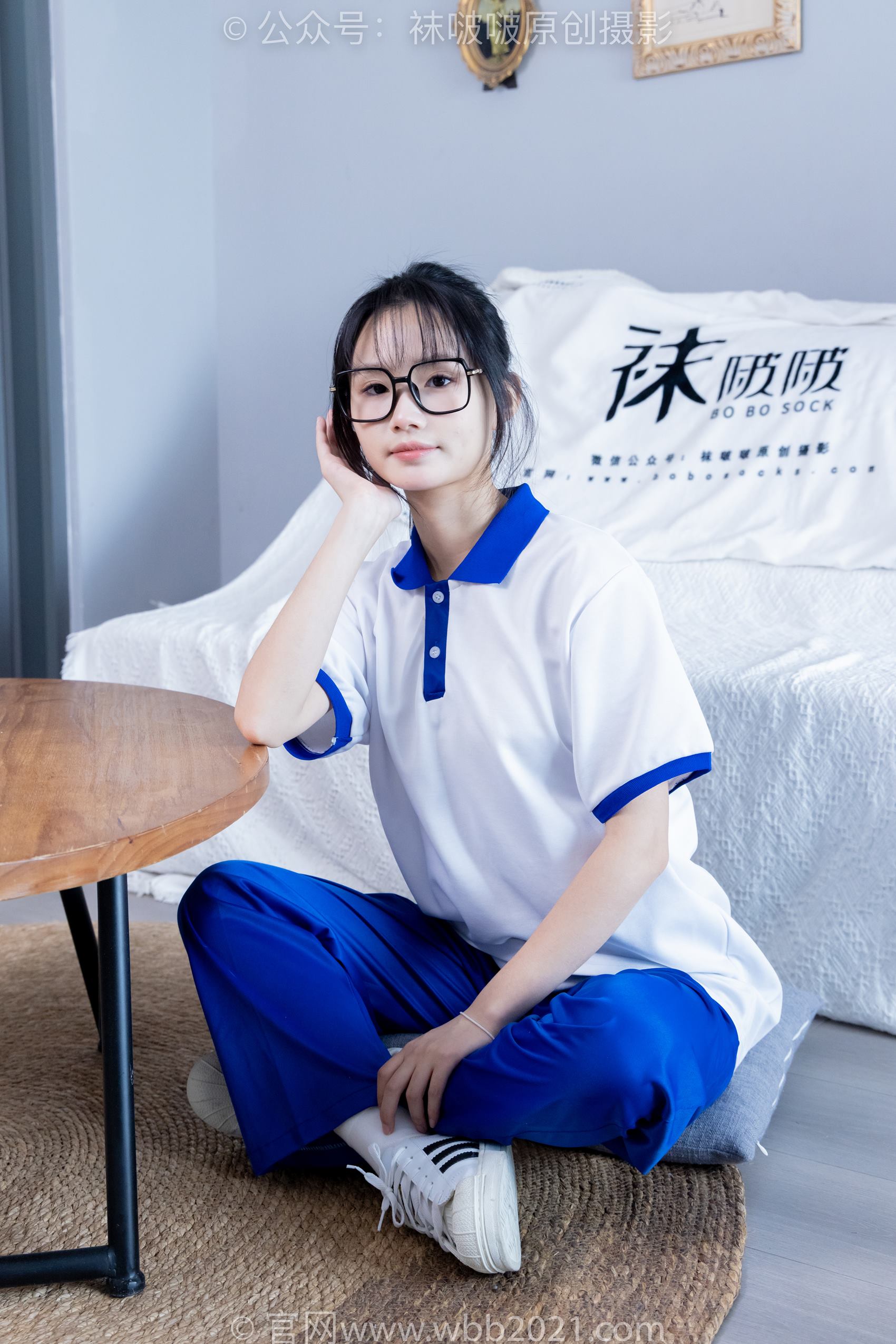 图片[40]-[BoBoSocks袜啵啵]NO.351 甜甜圈-板鞋、白棉袜、肉丝、校服裤里丝[150P] – 速更版-美库