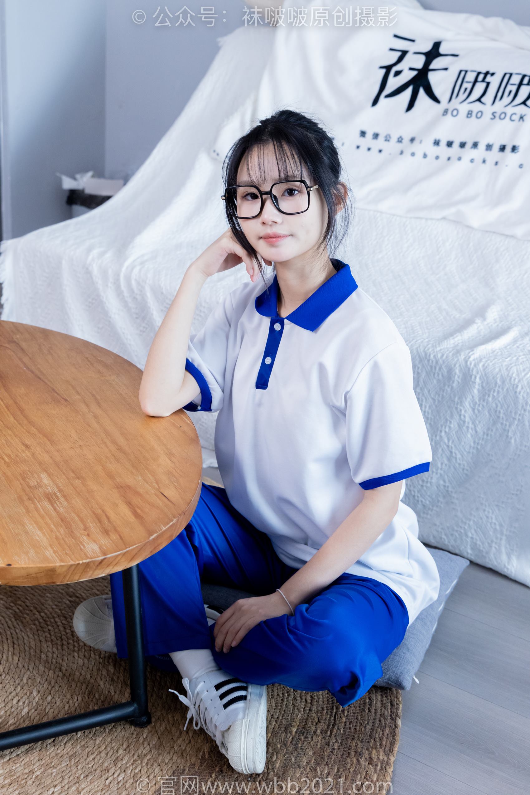 图片[42]-[BoBoSocks袜啵啵]NO.351 甜甜圈-板鞋、白棉袜、肉丝、校服裤里丝[150P] – 速更版-美库