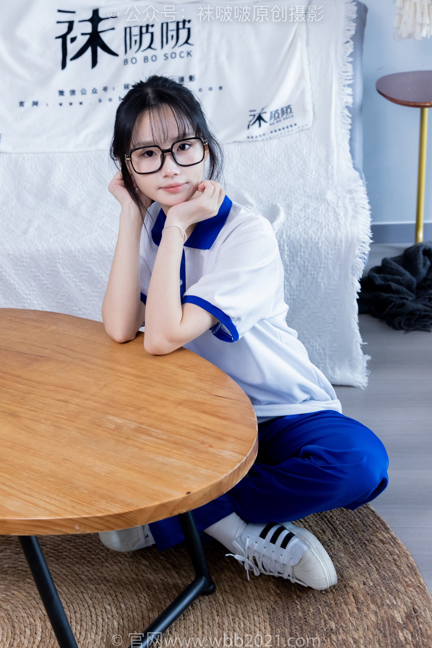图片[44]-[BoBoSocks袜啵啵]NO.351 甜甜圈-板鞋、白棉袜、肉丝、校服裤里丝[150P] – 速更版-美库