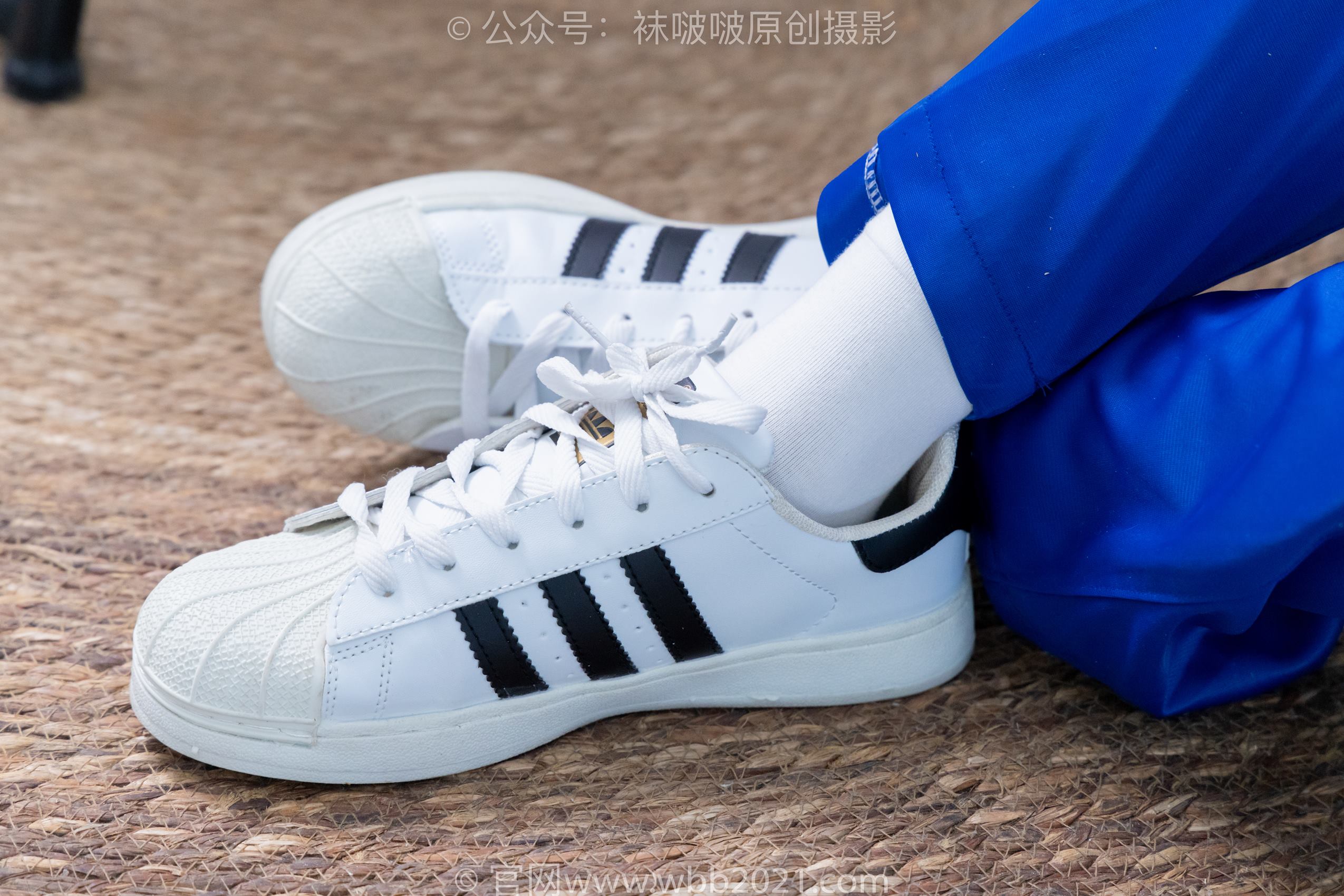 图片[49]-[BoBoSocks袜啵啵]NO.351 甜甜圈-板鞋、白棉袜、肉丝、校服裤里丝[150P] – 速更版-美库