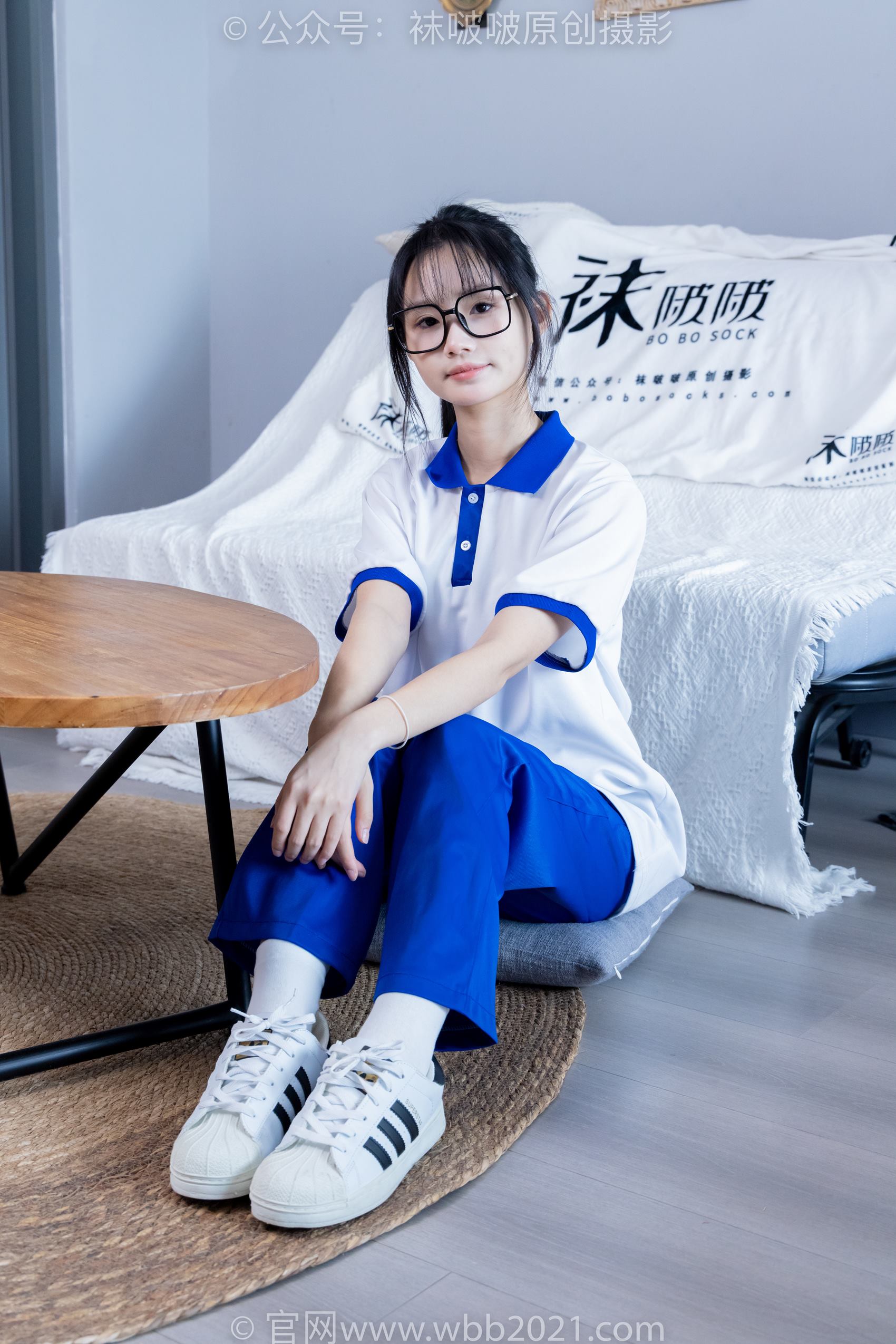 图片[52]-[BoBoSocks袜啵啵]NO.351 甜甜圈-板鞋、白棉袜、肉丝、校服裤里丝[150P] – 速更版-美库